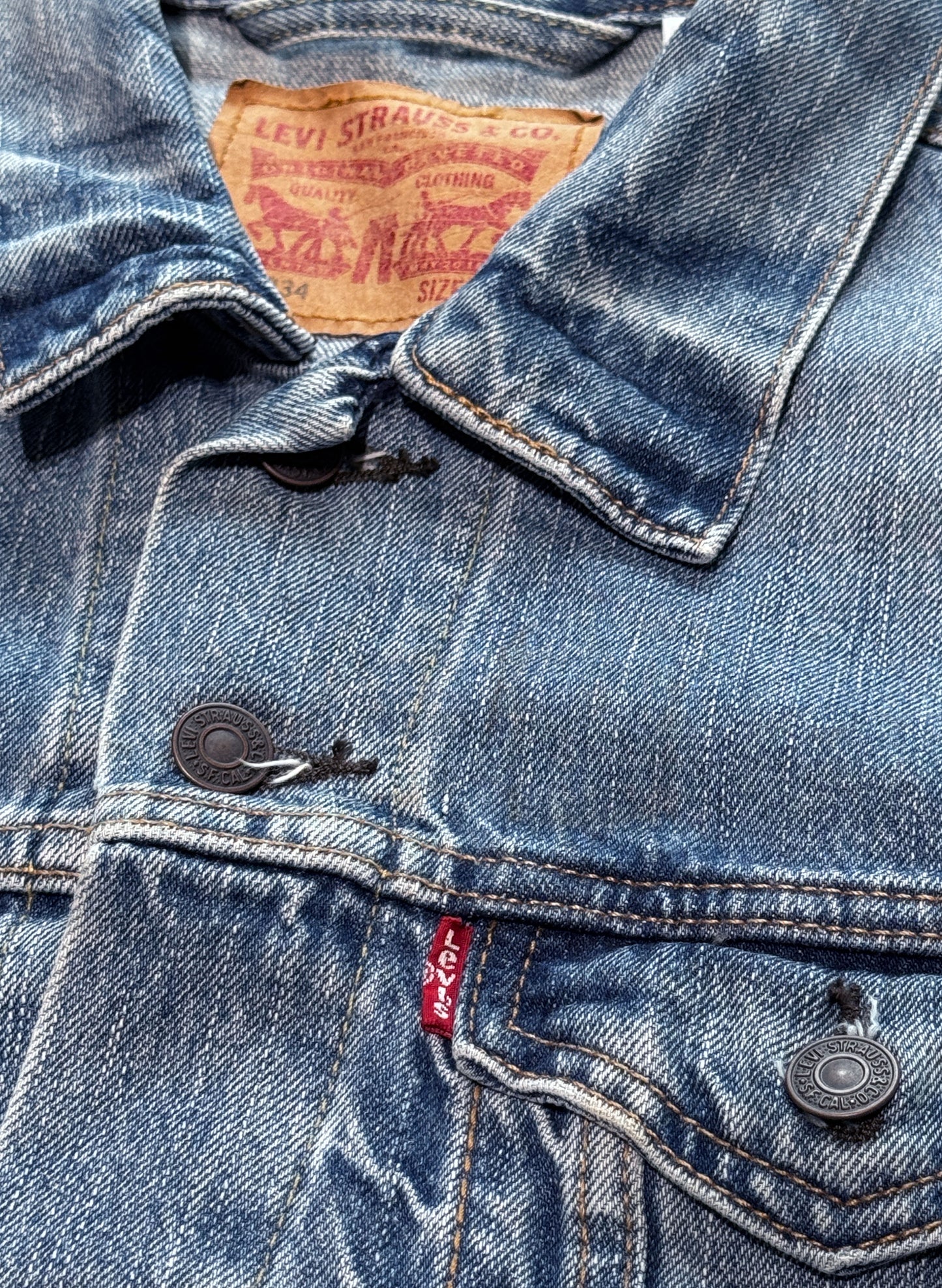 (SUP-590) LEVI'S 72334 DENIM JACKET - L