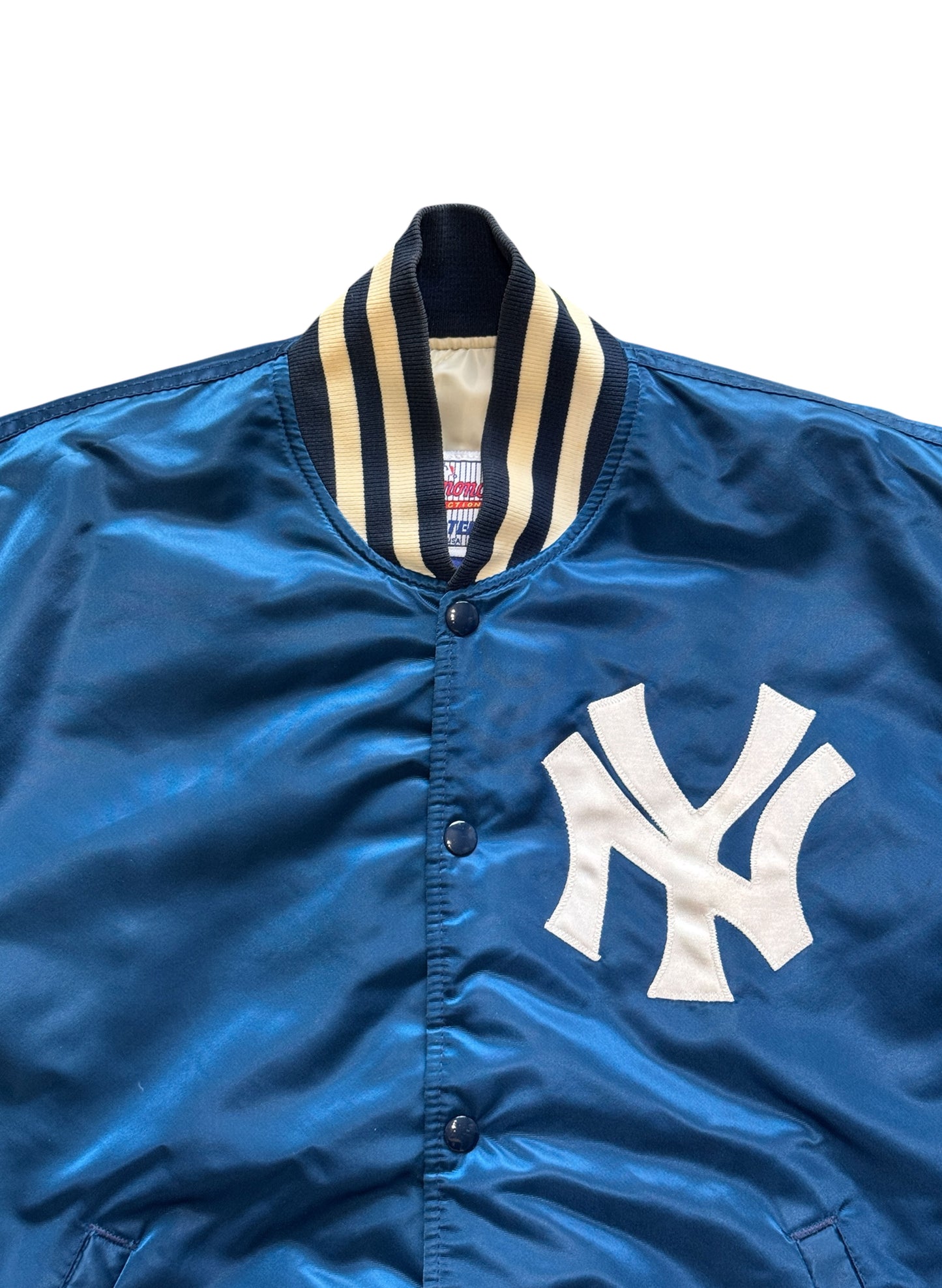 (SUP-549) STARTER NEW YORK YANKEES NYLON STADIUM JACKET - L - MADE IN U.S.A.