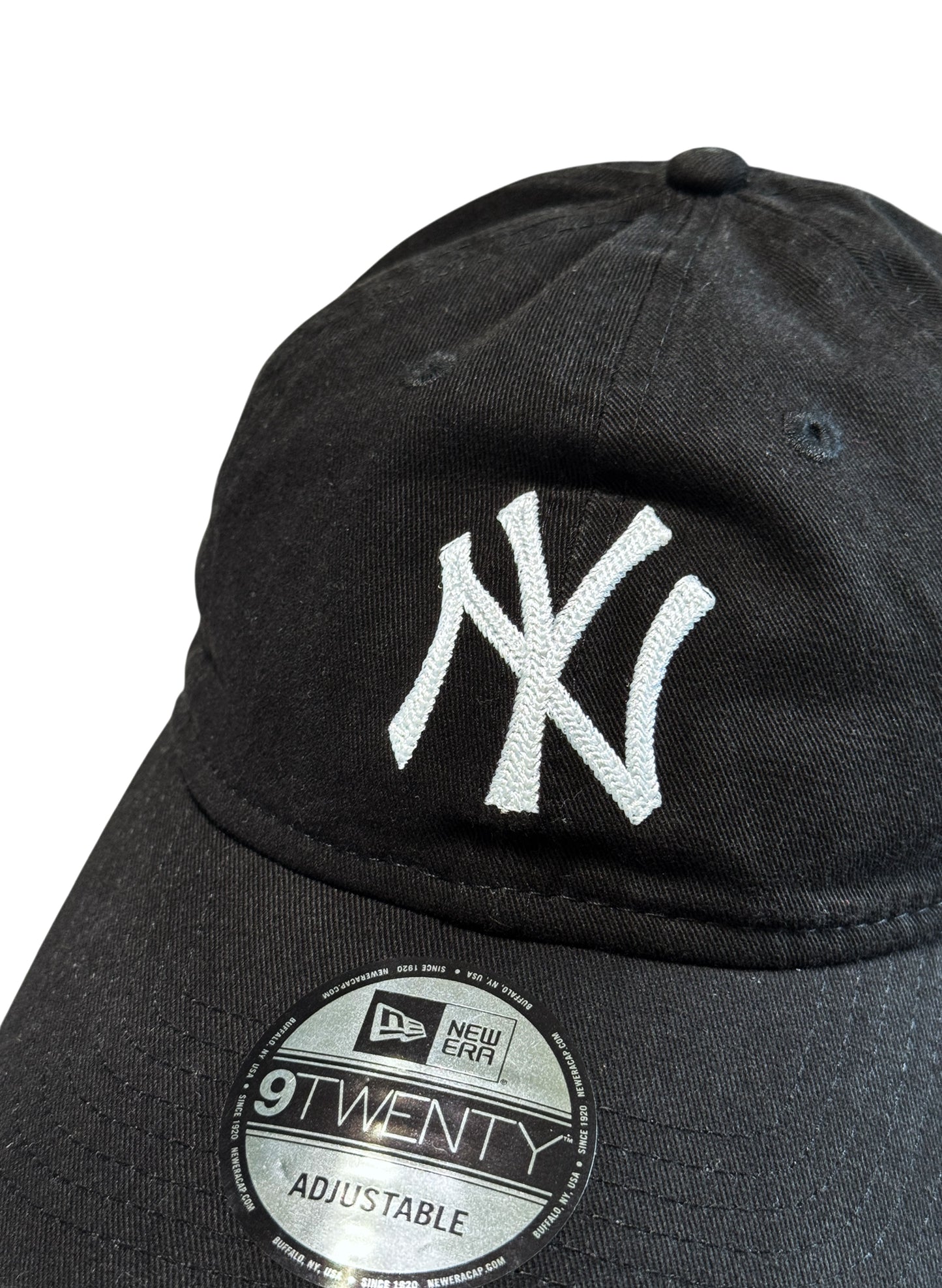(SUP-628) NEW ERA NEW YORK YANKEES "CHAIN STITCH" LOGO CAP - BLACK