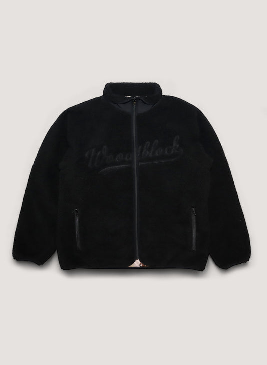 WOODBLOCK SCRIPT LOGO FELT PATCHED FLEECE JACKET BLACK (WB-24AW-016)