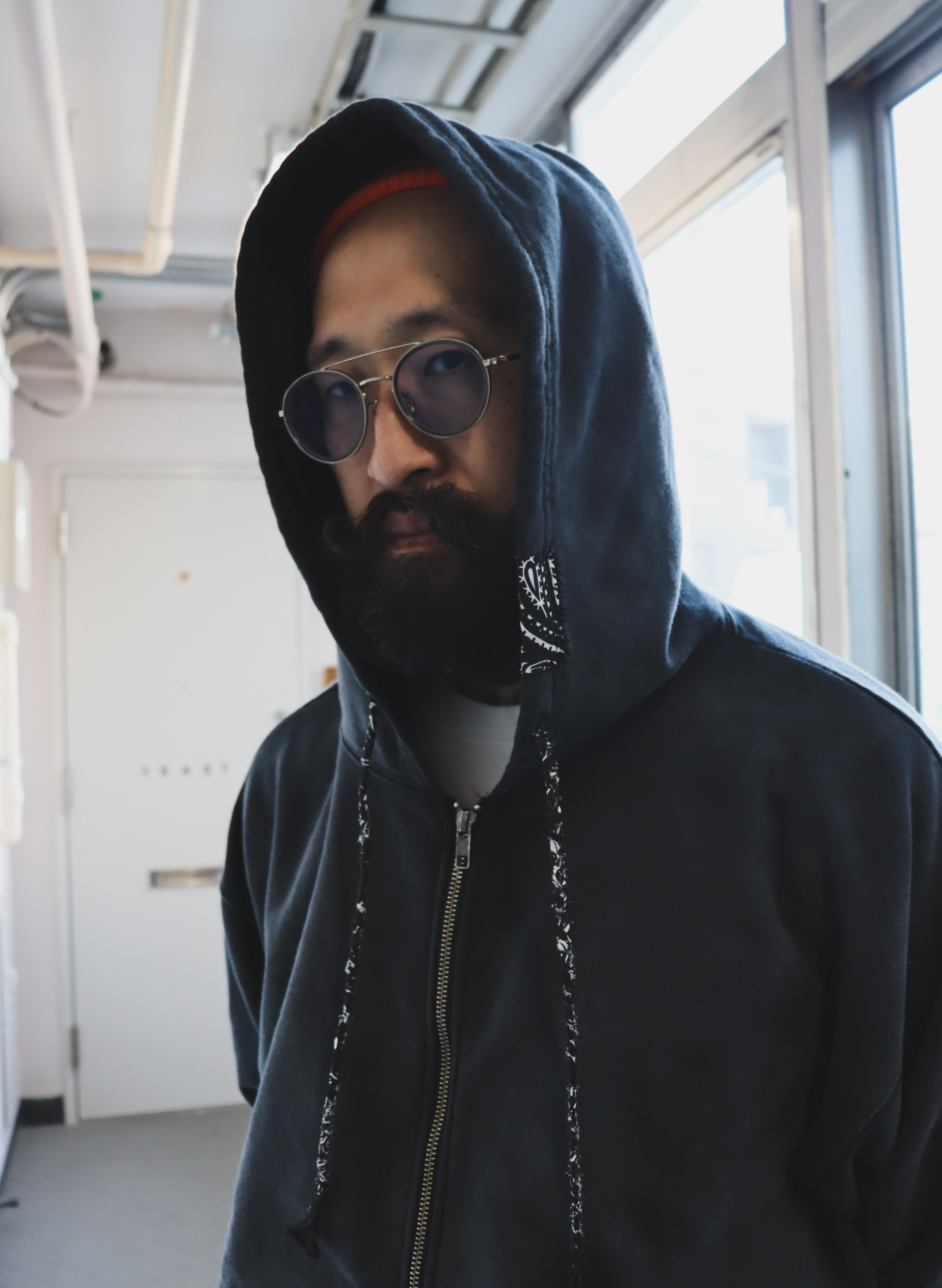 WOODBLOCK BANDANA PATCHED SUN FADE ZIP UP SWEAT HOODIE BLACK(WB-24AW-0