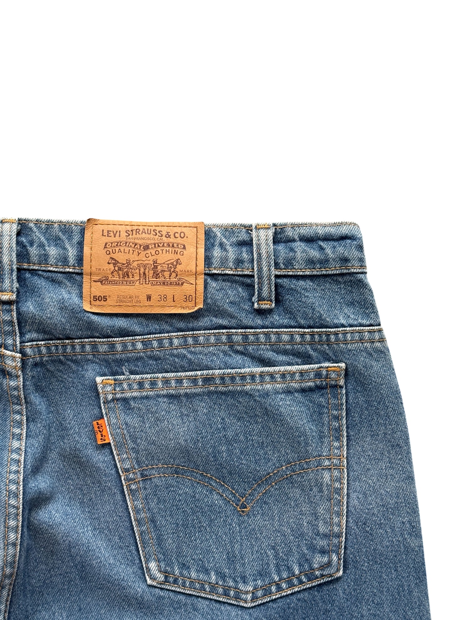 (SUP-333) LEVI'S 505 "ORANGE TAB" - MADE IN CANADA (w38)