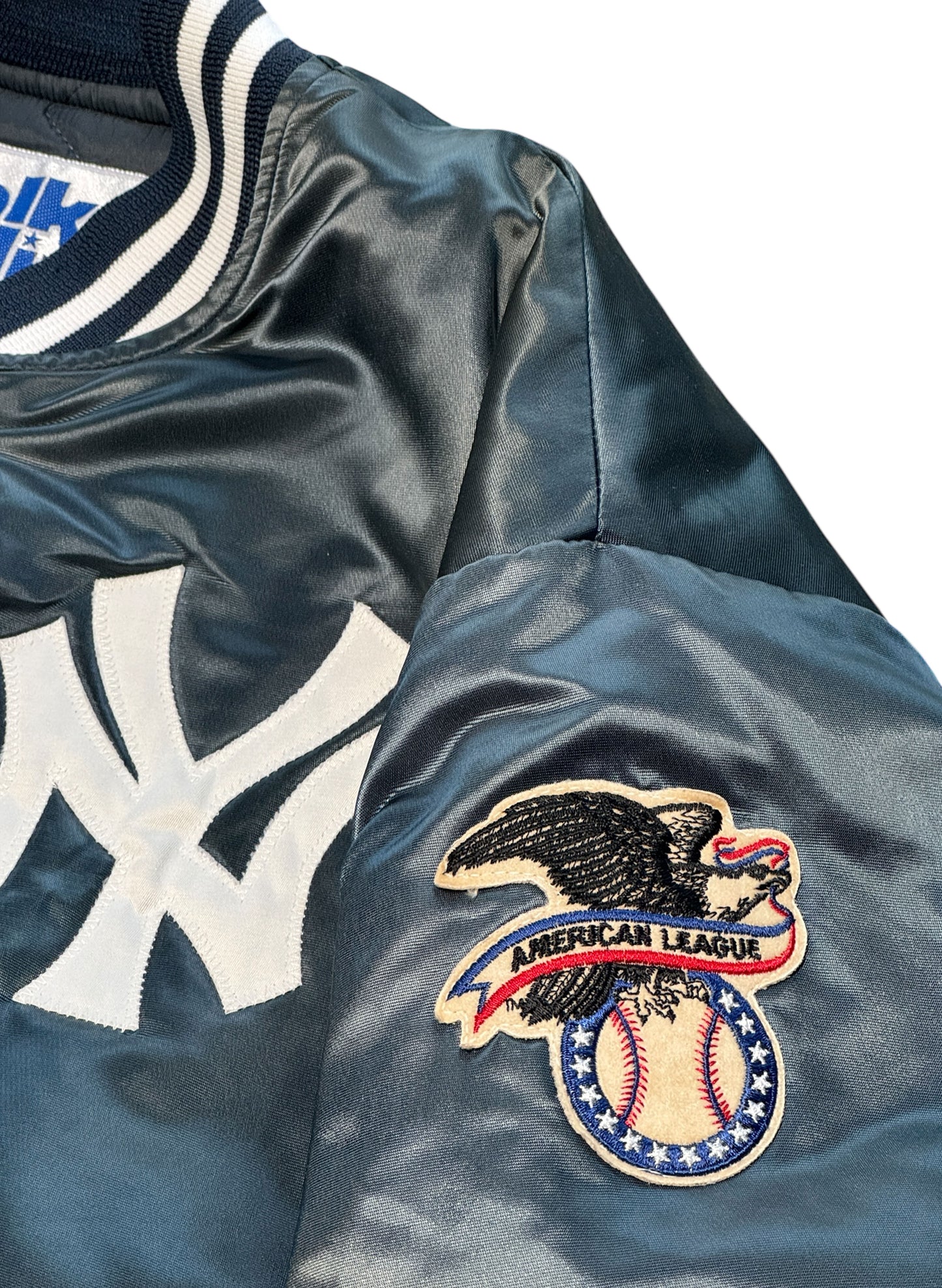(SUP-554) Chalk Line NEW YORK YANKEES QUILTING NYLON STADIUM JACKET - L - MADE IN U.S.A.