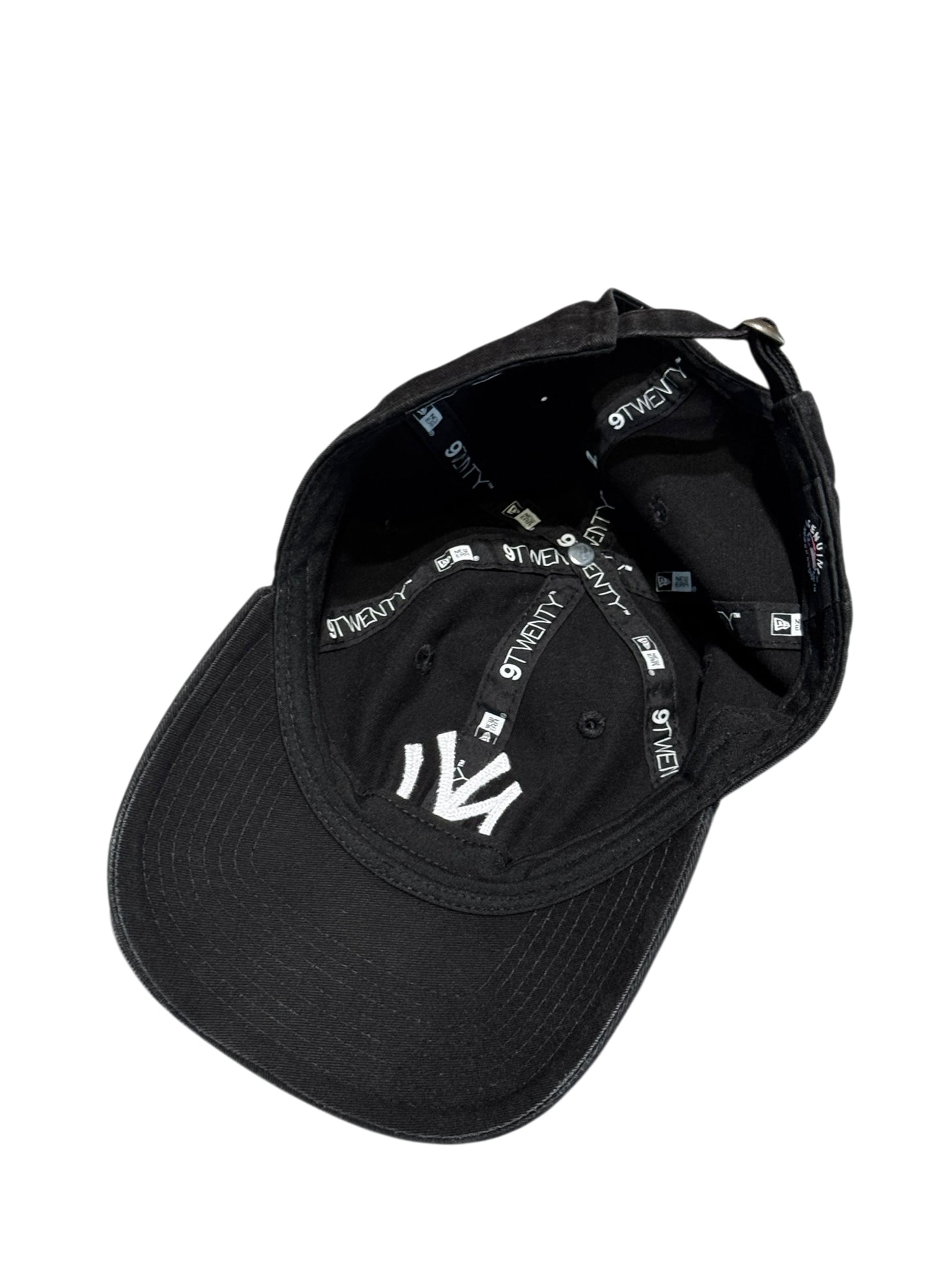 (SUP-626) NEW ERA NEW YORK YANKEES "CHAIN STITCH" LOGO CAP - BLACK