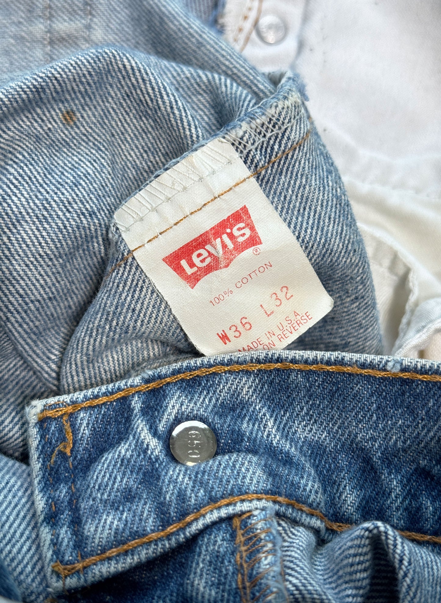 (SUP-649) 90s LEVI'S 505 "CUT OFF" SHORTS - MADE IN U.S.A.