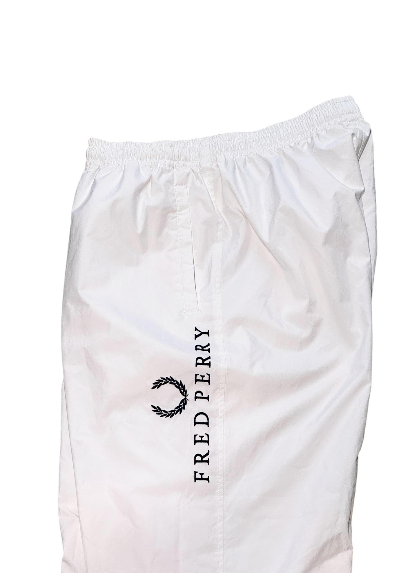 (SUP-569) FRED PERRY NYLON PANTS - WHITE