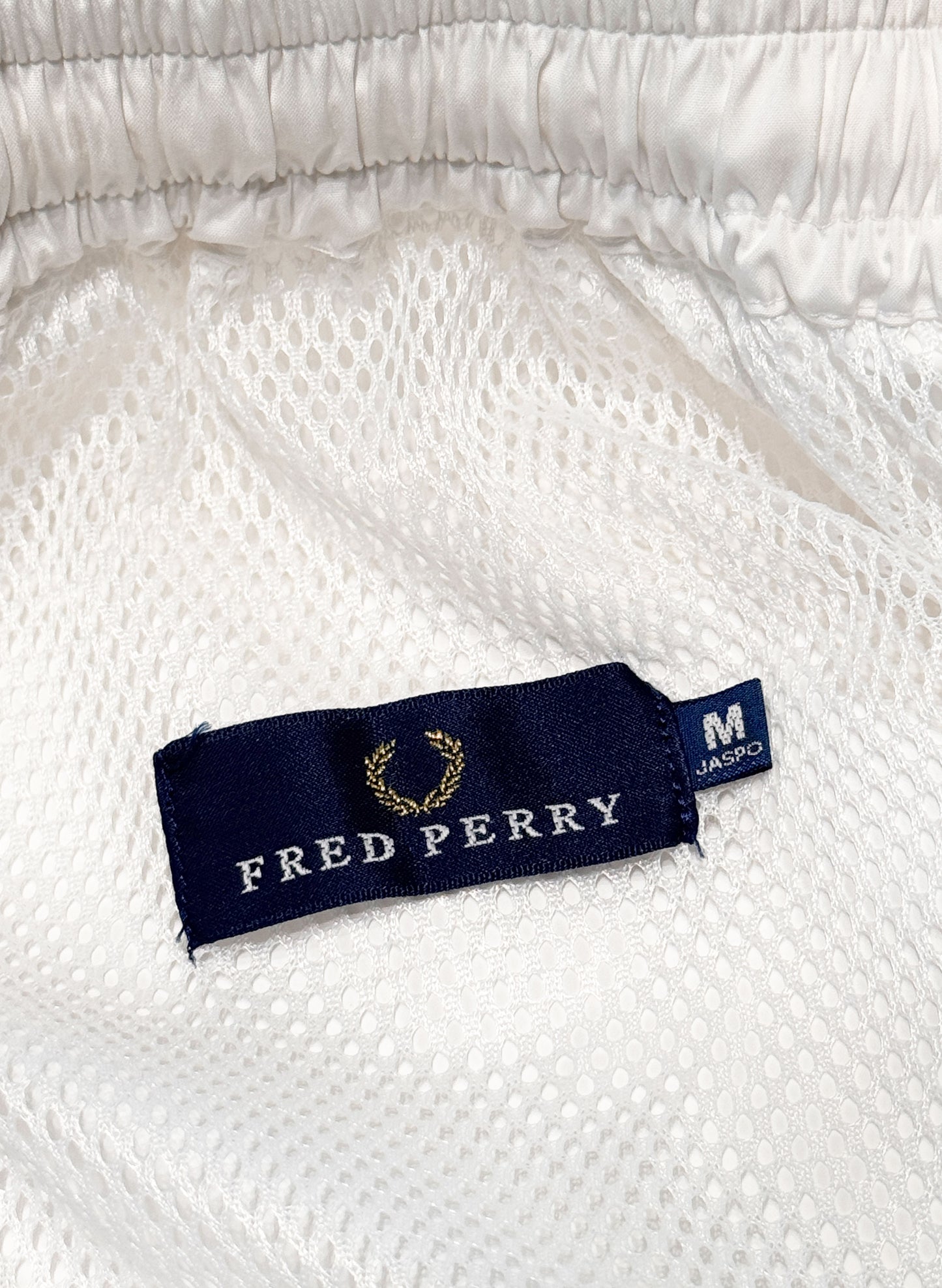 (SUP-569) FRED PERRY NYLON PANTS - WHITE