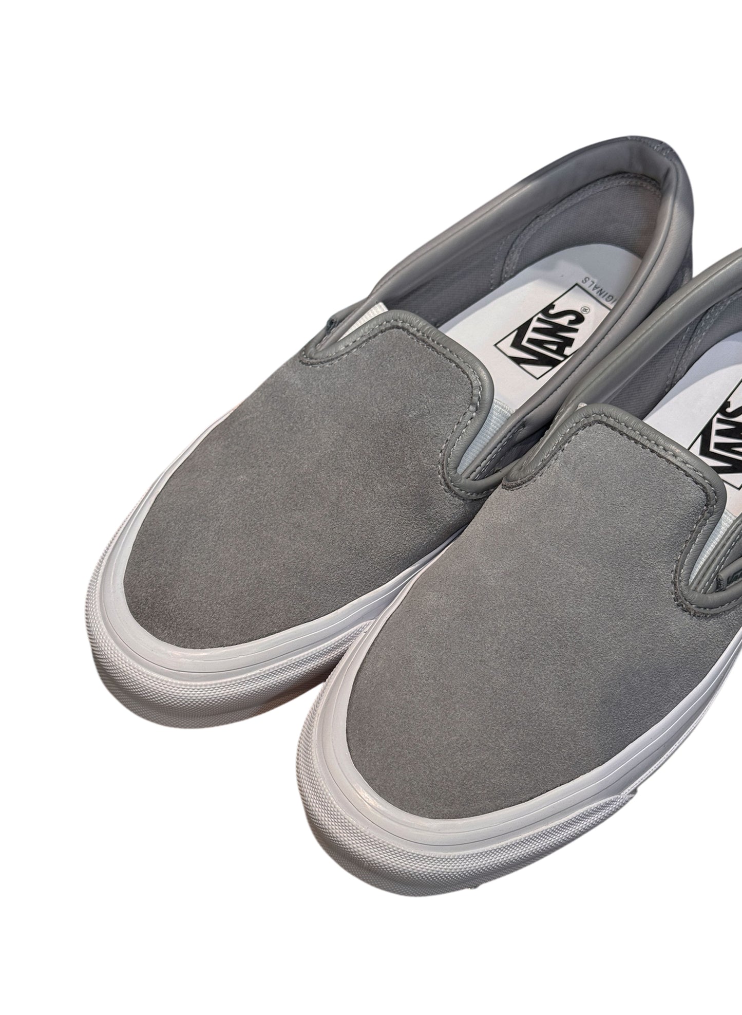 (SUP-295) VANS VAULT CLASSIC SLIP-ON - GREY  (US9)