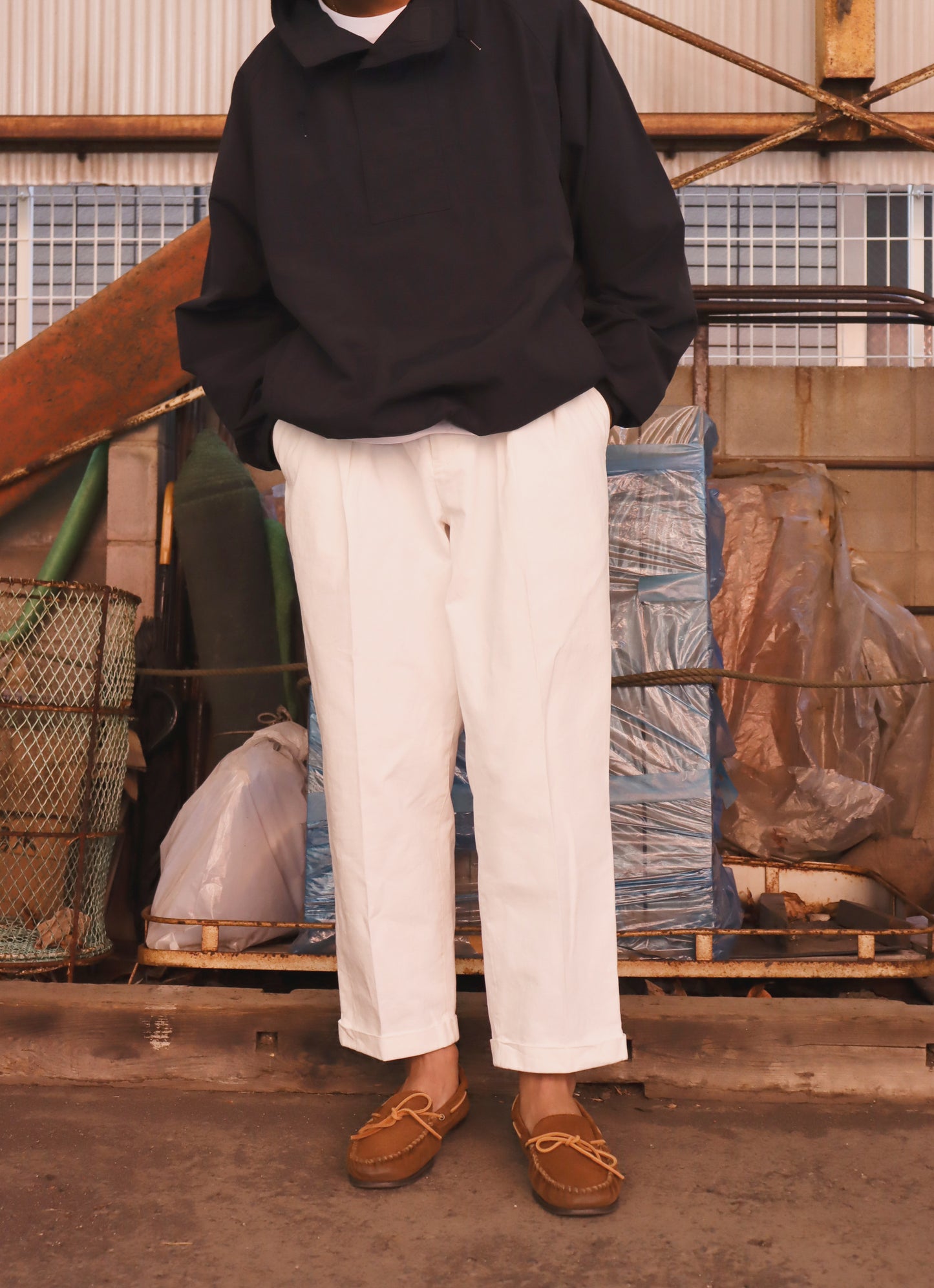 WOODBLOCK 2TUCK CHINO TROUSERS WHITE (WB-CL-001)