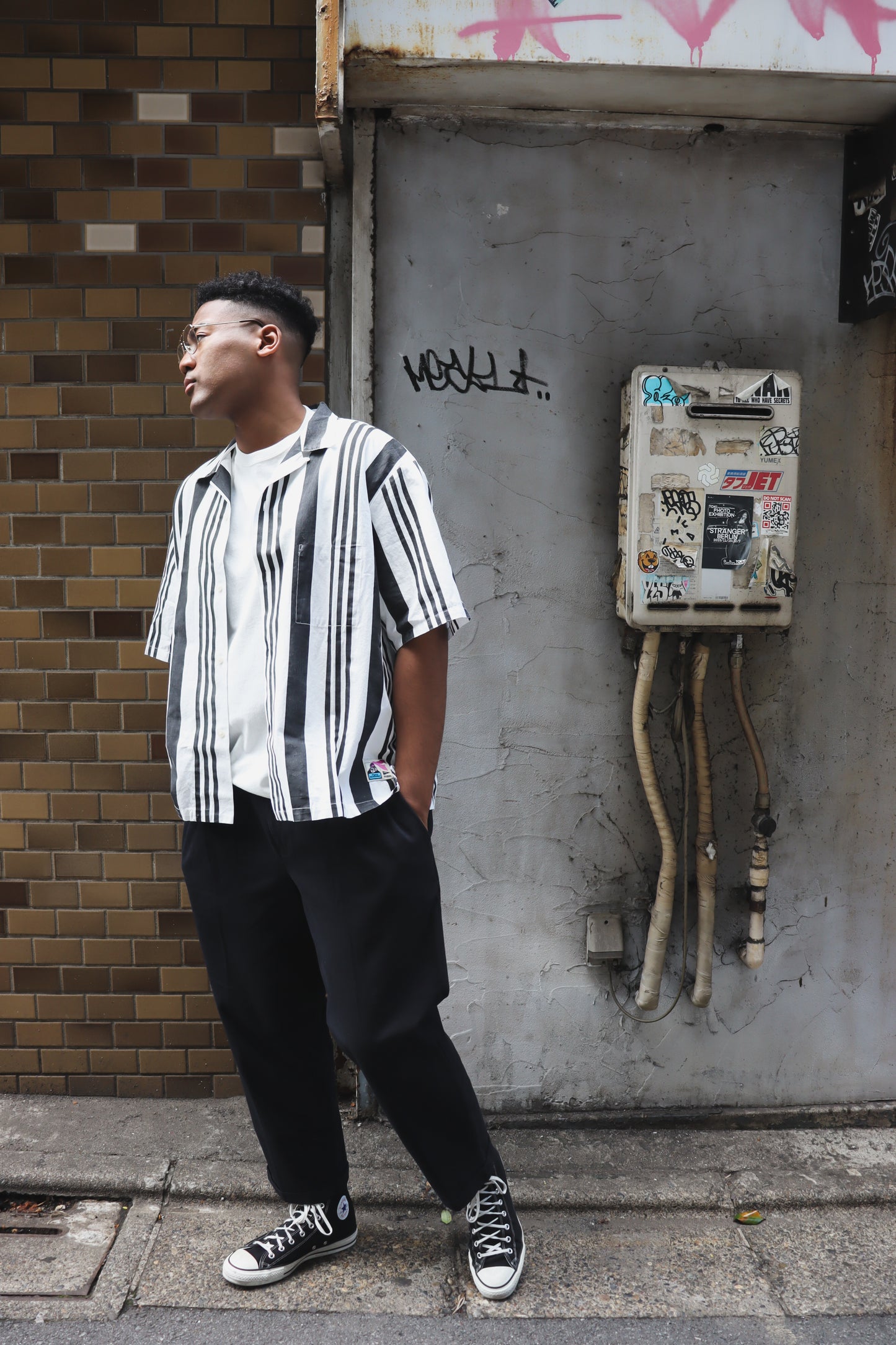 FLYING DUTCHMAN + OMAKASE + WOODBLOCK S/S STRIPE OPEN COLLAR SHIRT WHITE/BLACK (WB-26SS-016)