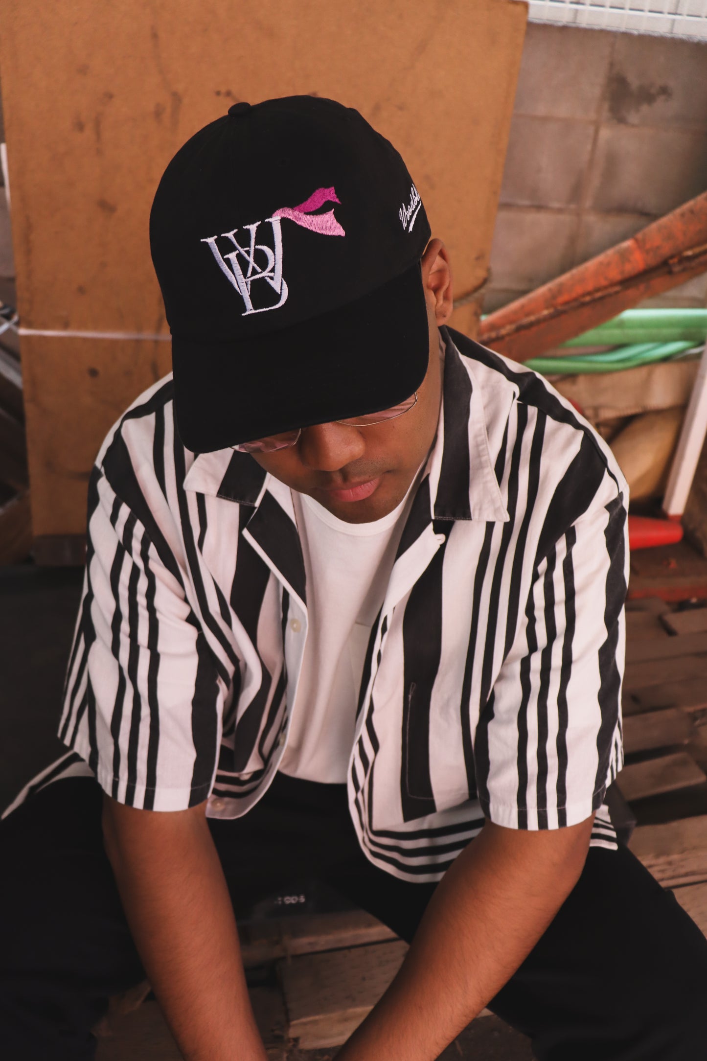FLYING DUTCHMAN + OMAKASE + WOODBLOCK S/S STRIPE OPEN COLLAR SHIRT WHITE/BLACK (WB-26SS-016)