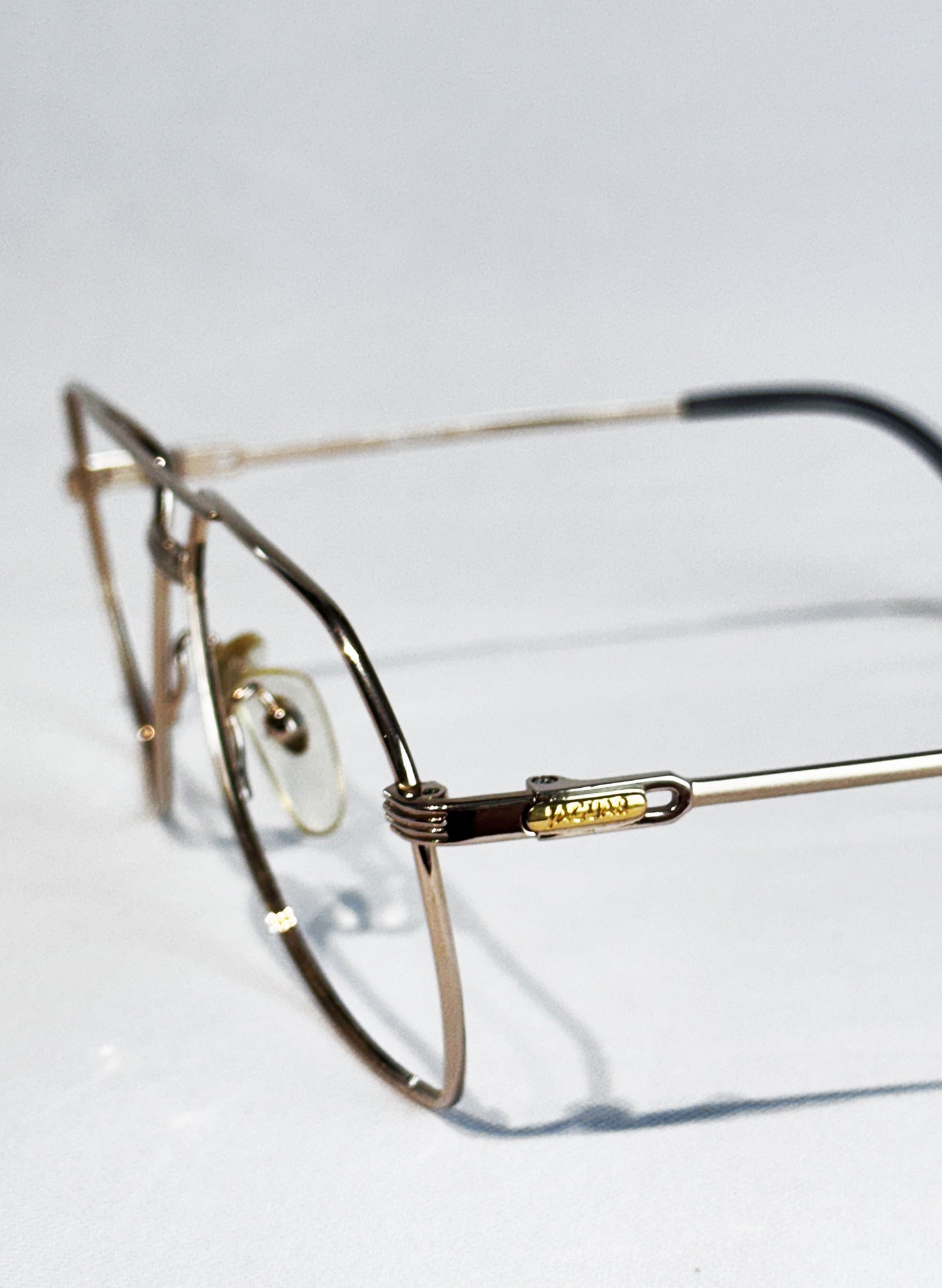 (SUP-766) 90s VINTAGE TWO BRIDGE GOLD FRAME GLASSES - JAGUAR（レンズなし）