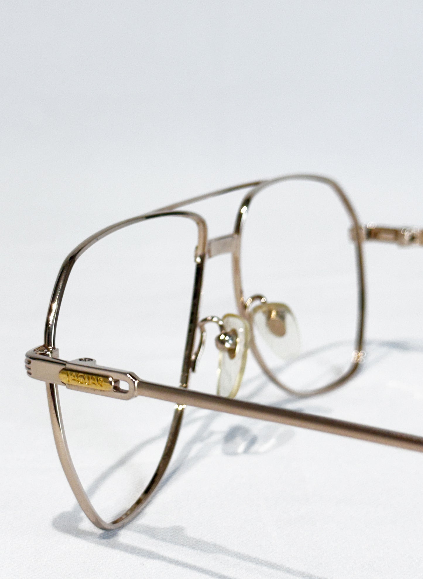 (SUP-766) 90s VINTAGE TWO BRIDGE GOLD FRAME GLASSES - JAGUAR（レンズなし）