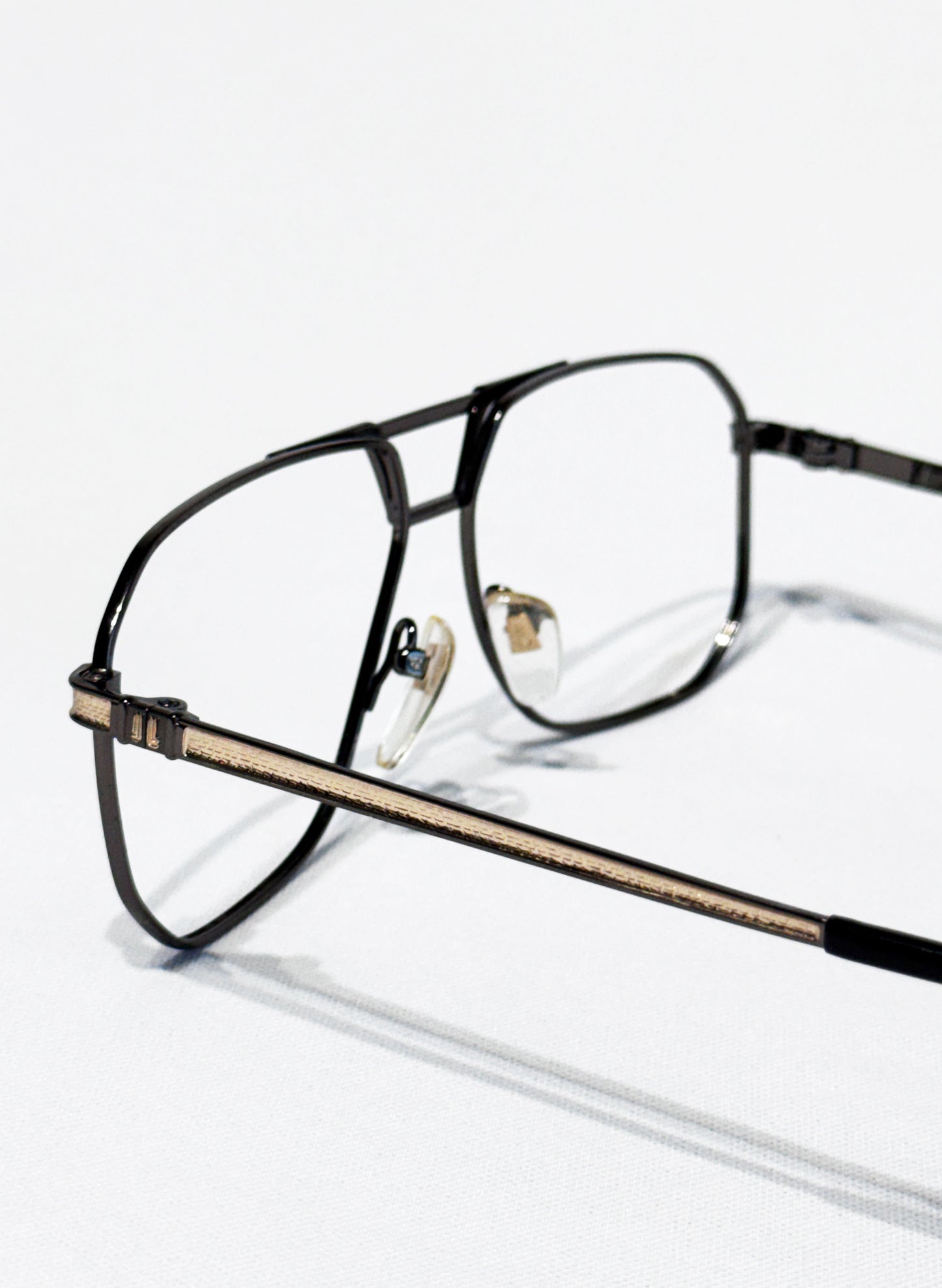 (SUP-647) 90s LANVIN PARIS TITAN FRAME GLASSES (レンズなし)