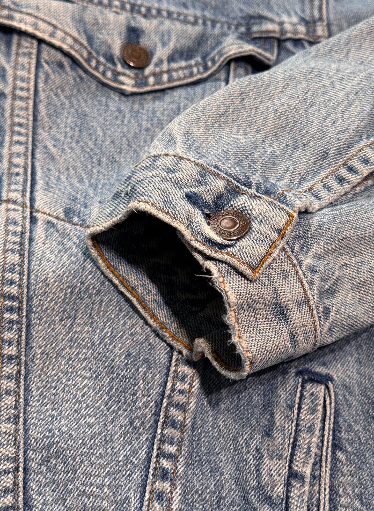 (SUP-574) LEVI'S 75525 0412 "BIG SIZE" DENIM JACKET - MADE IN CANADA