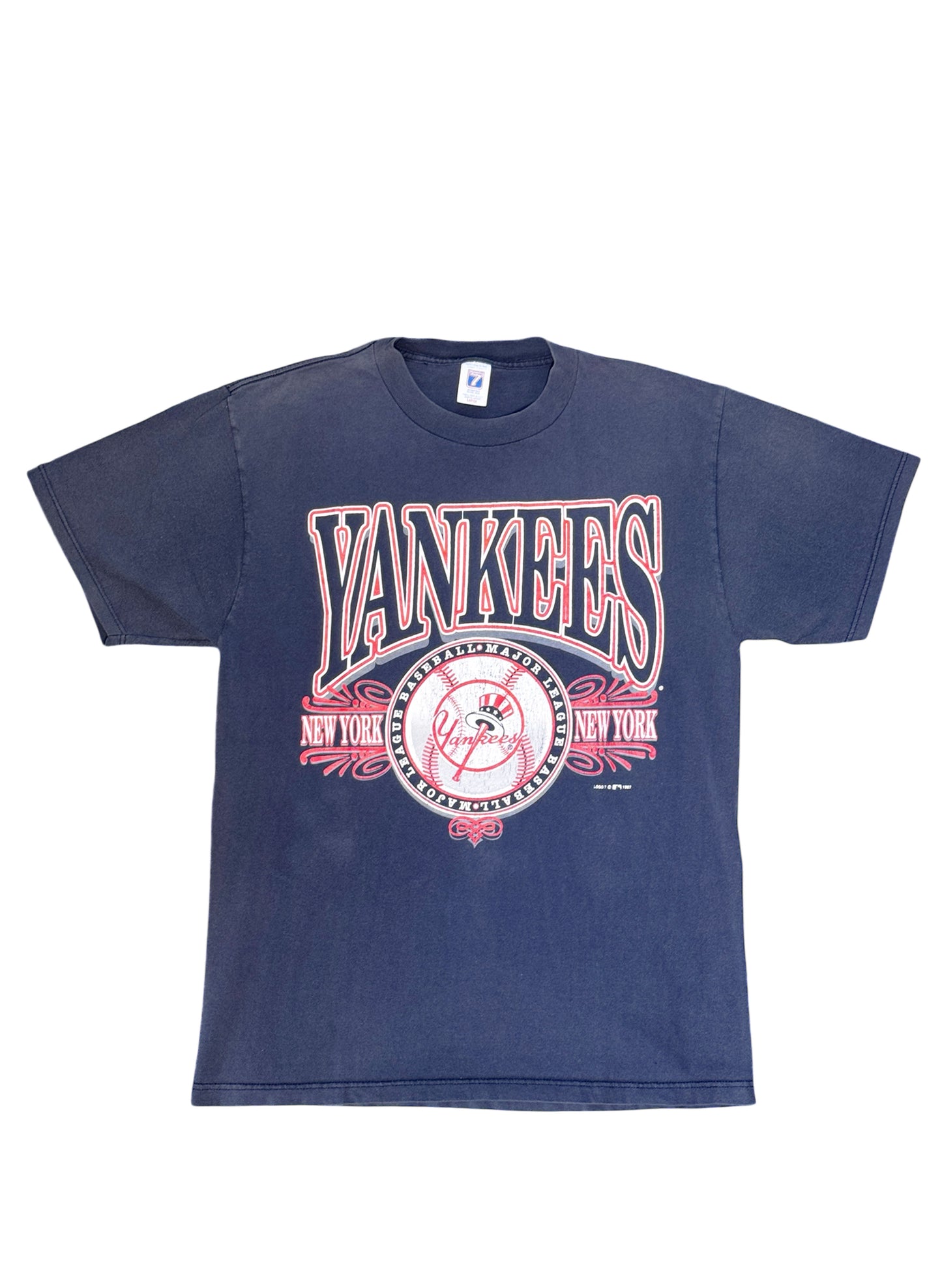 (SUP-581) 1997 NEW YORK YANKEES "FADE" TEE