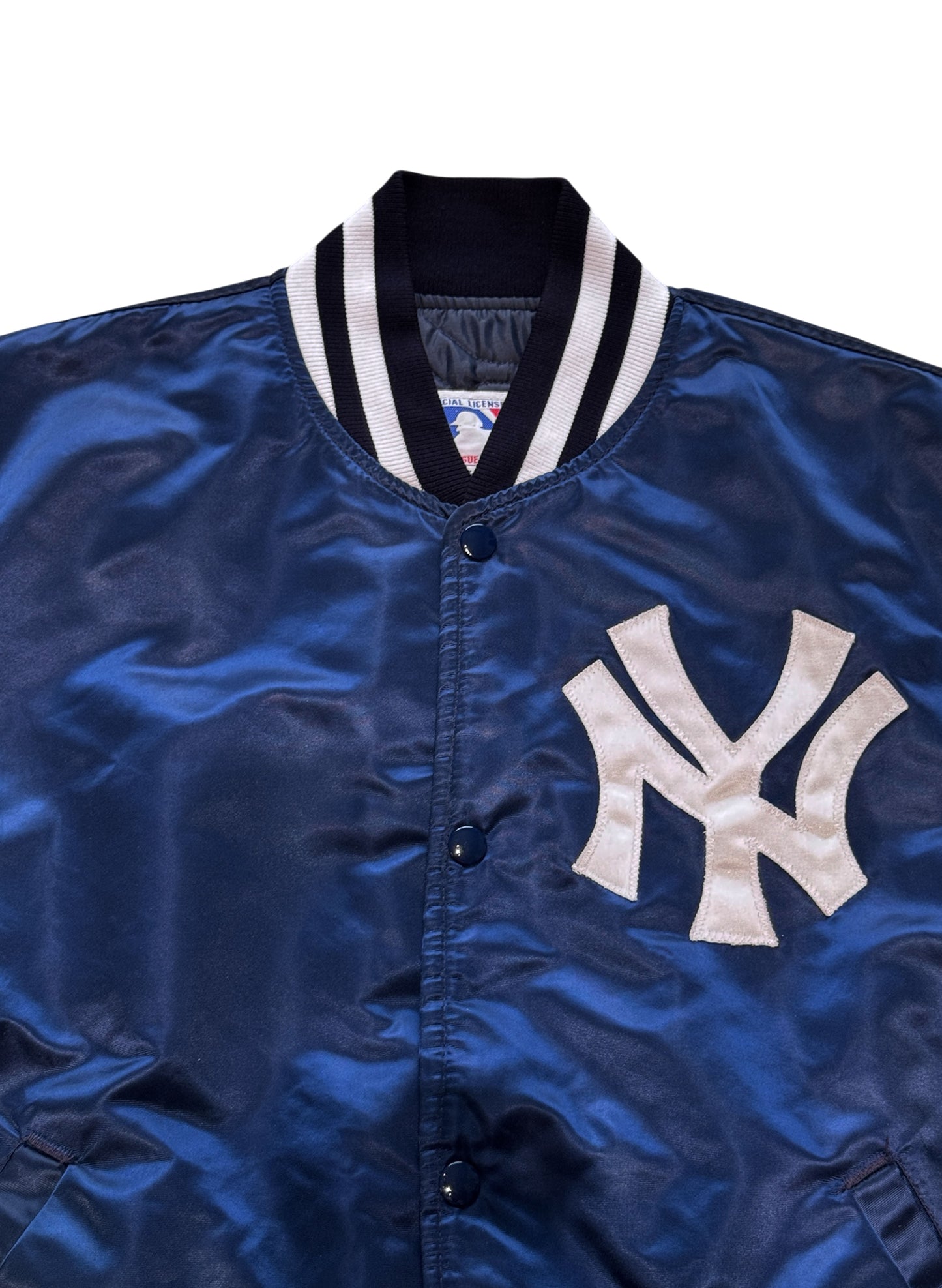 (SUP-762) STARTER NEW YORK YANKEES NYLON STADIUM JACKET - L - MADE IN U.S.A.
