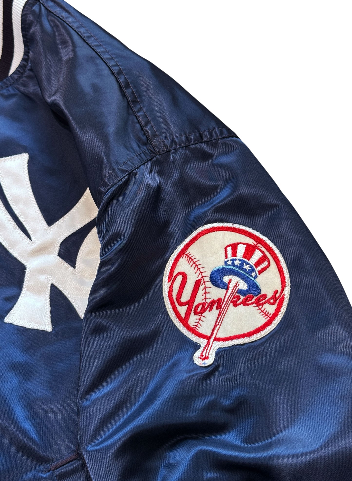 (SUP-762) STARTER NEW YORK YANKEES NYLON STADIUM JACKET - L - MADE IN U.S.A.