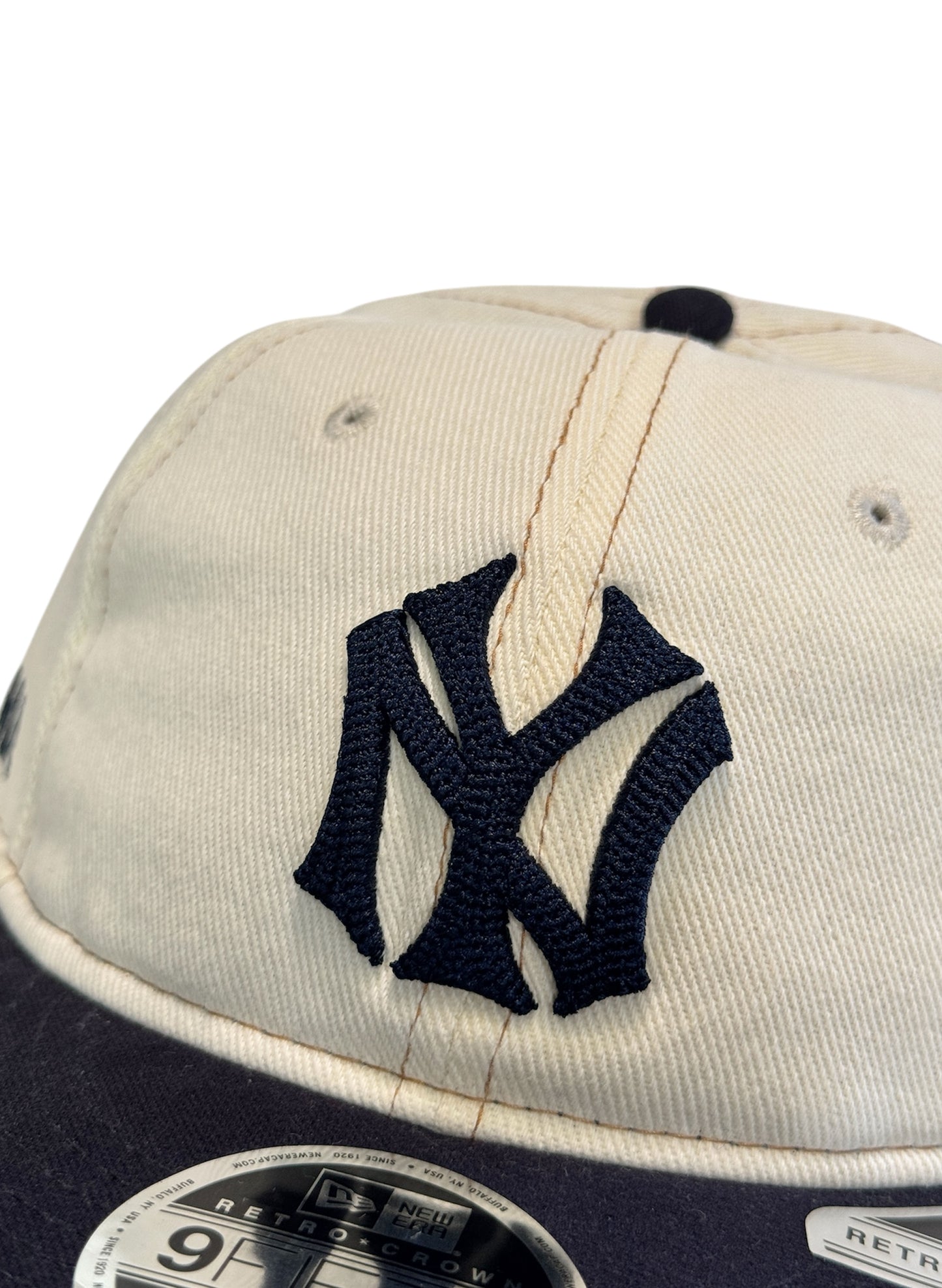 (SUP-465) MoMA x NEWERA YANKEES RETRO CROWN CAP 9FIFTY