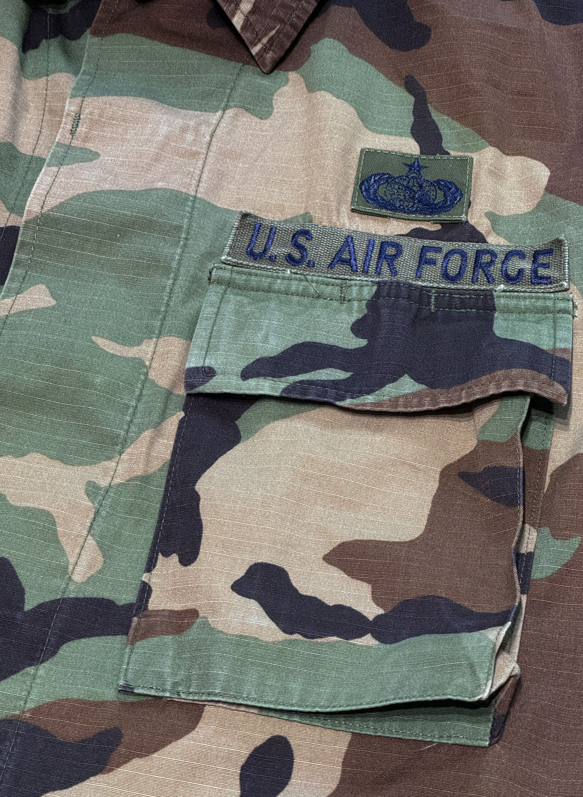 (SUP-846) US MILITARY WOODLAND CAMO RIPSTOP BDU SHIRT "AIR FORCE" - M/R