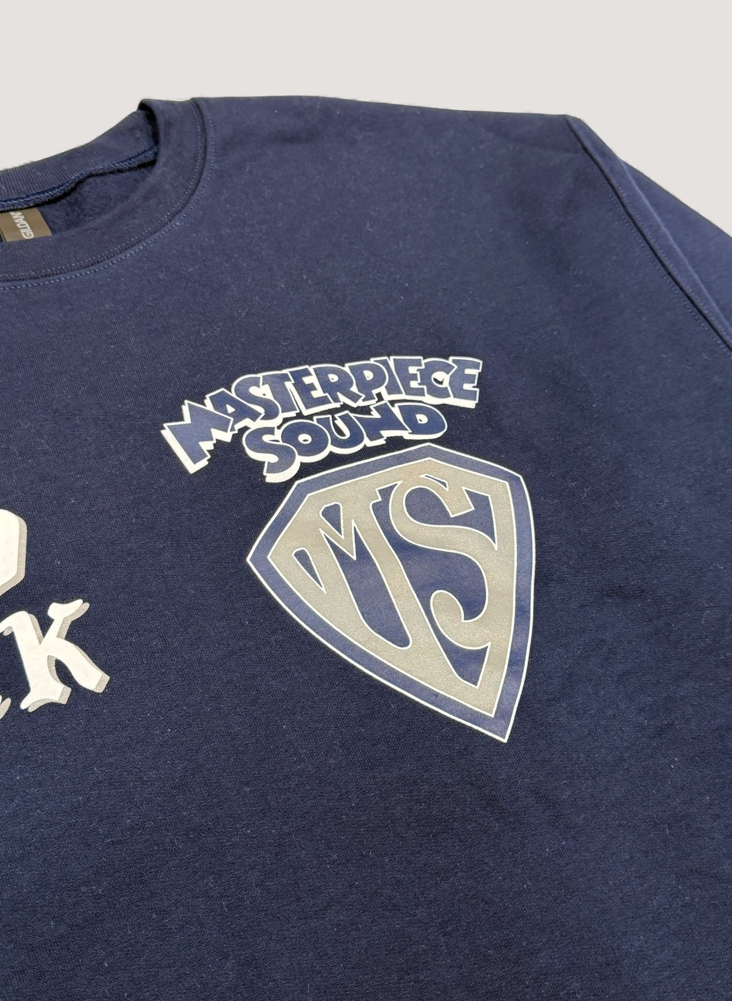 MASTERPIECE SOUND x WOODBLOCK CREW NECK SWEAT NAVY (WB-25AW-016)