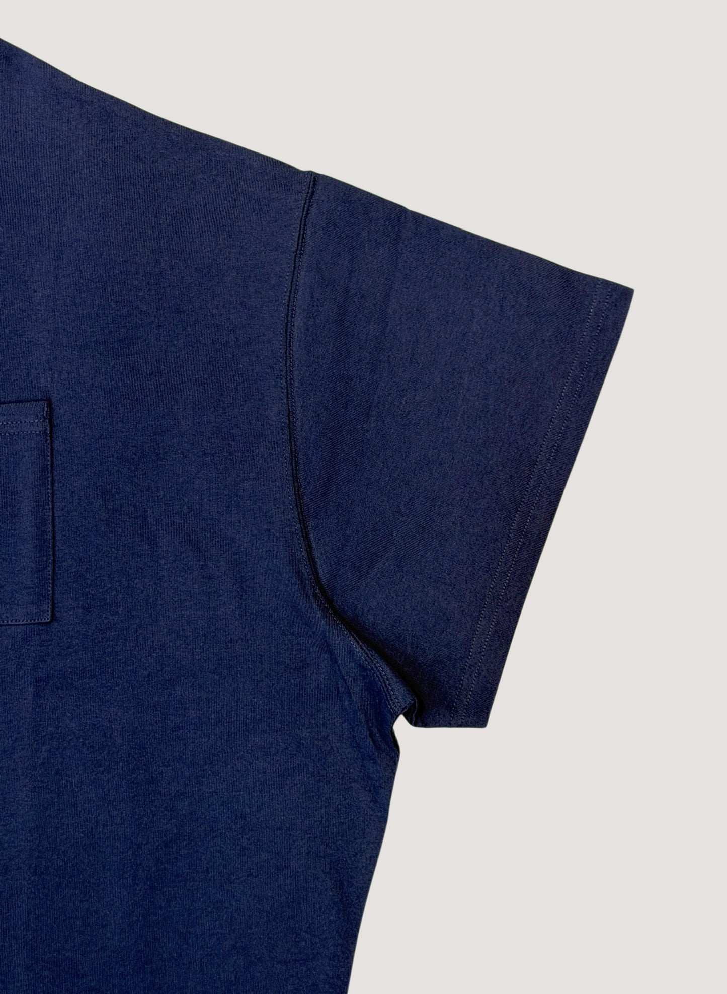 WOODBLOCK WIDE SILHOUETTE POCKET TEE NAVY (WB-26SS-021)