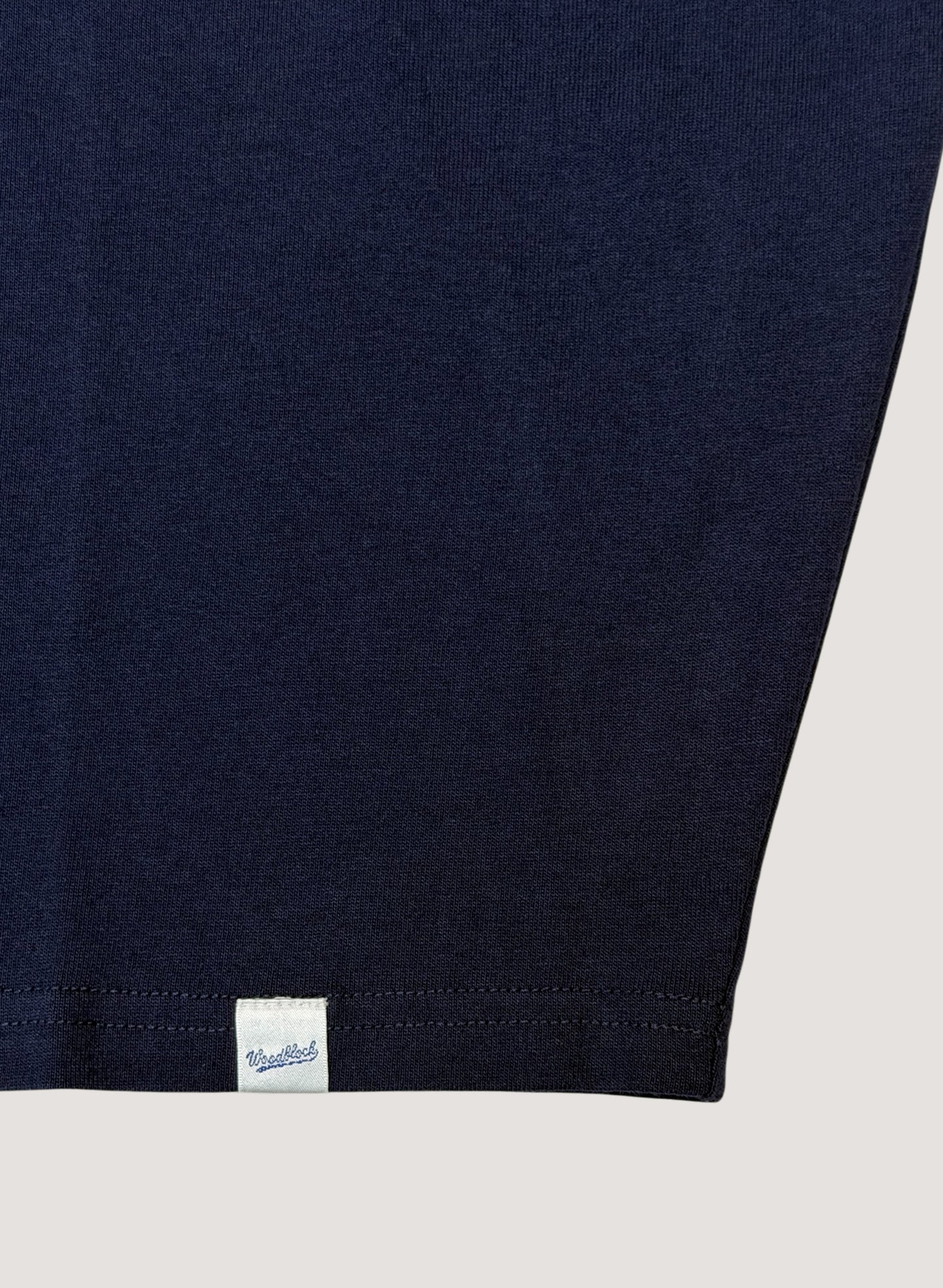 WOODBLOCK WIDE SILHOUETTE POCKET TEE NAVY (WB-26SS-021)