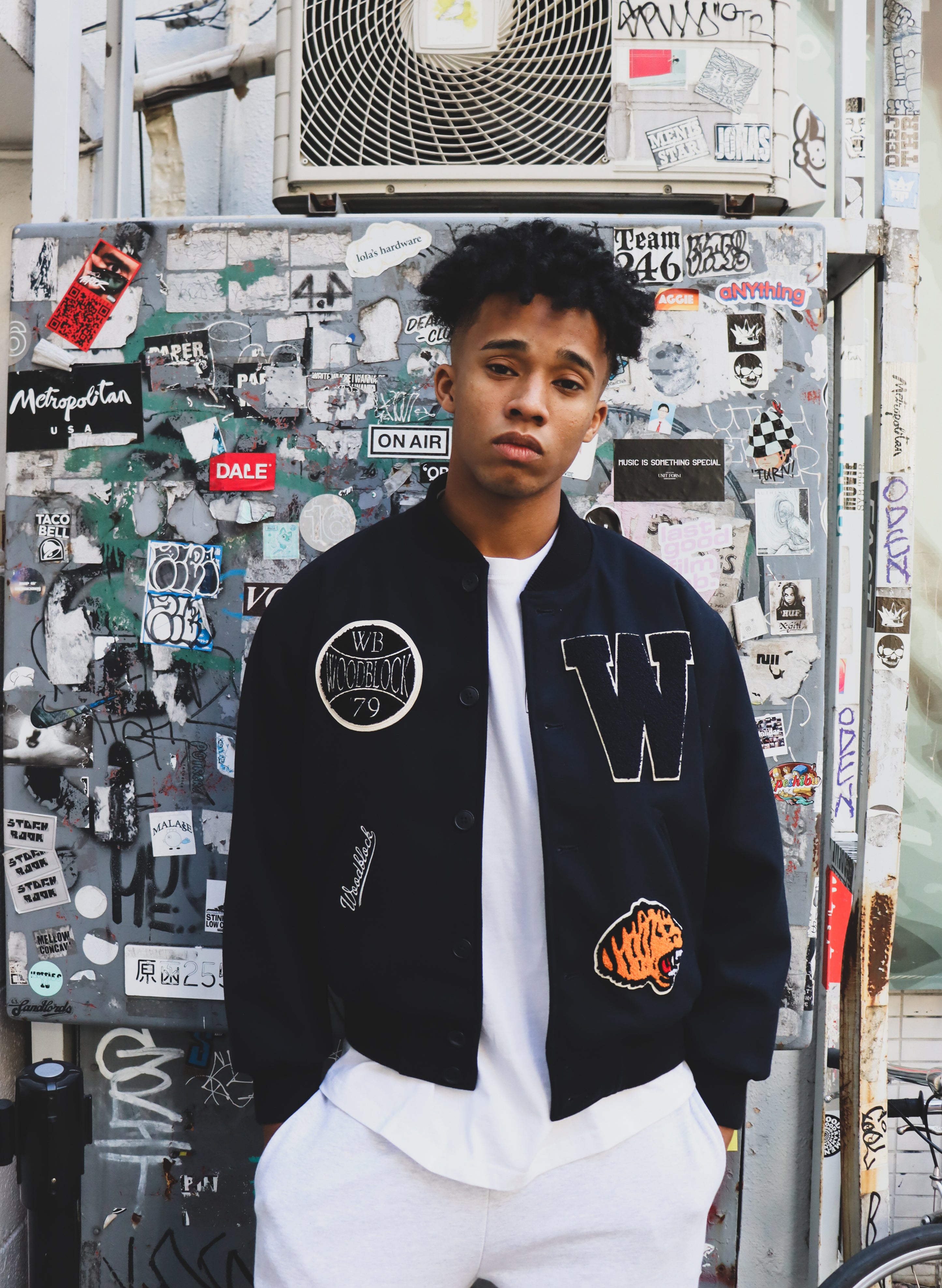 WOODBLOCK CHENILLE PATCHED MELTON VARSITY JACKET NAVY(WB-23AW-039)