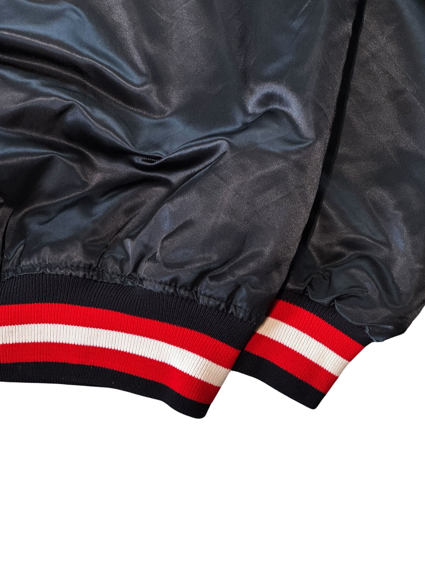 (SUP-773) STARTER NHL CHICAGO BLACKHAWKS NYLON STADIUM JACKET - MADE IN U.S.A.