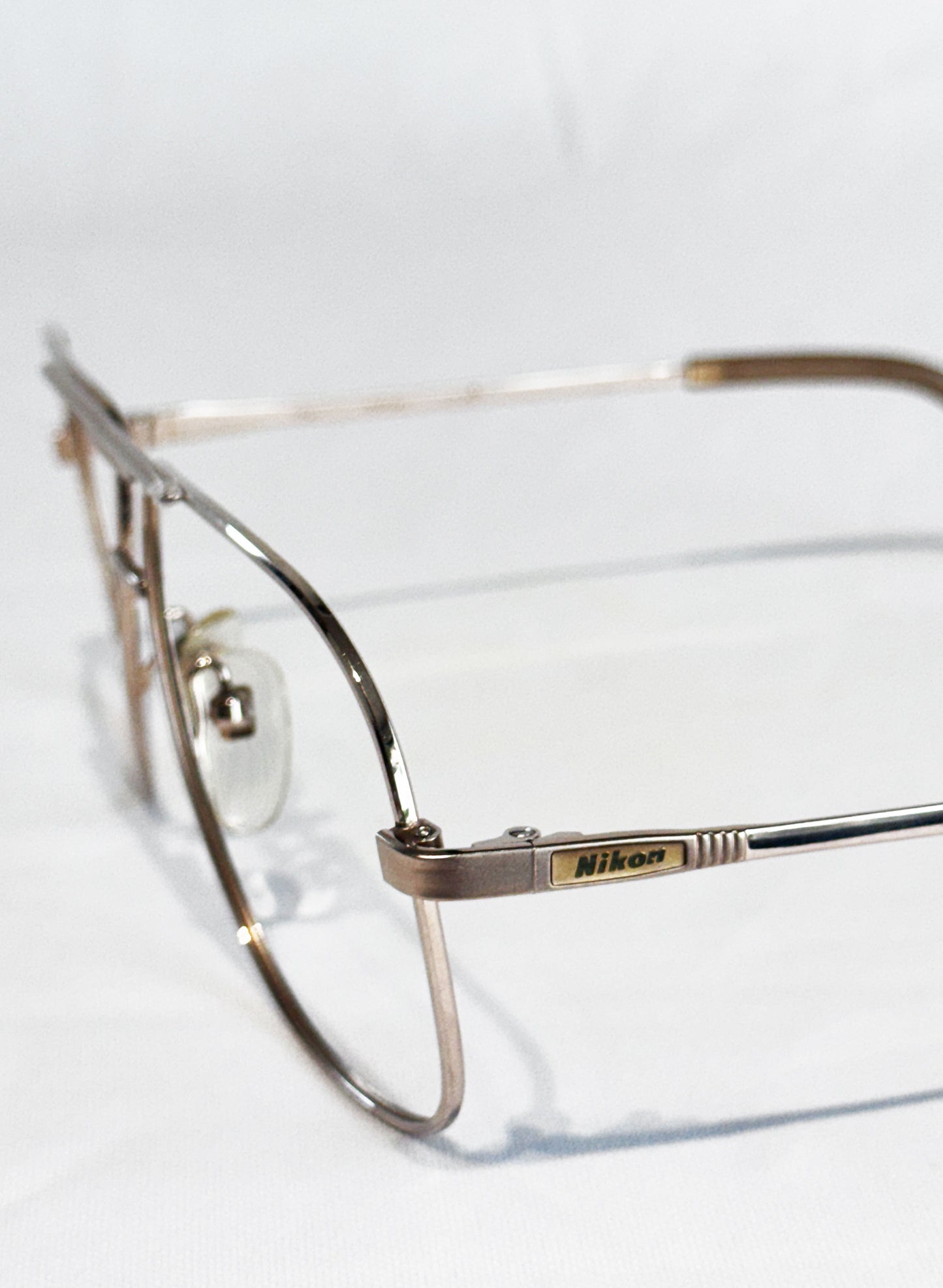 (SUP-765) 90s VINTAGE GOLD FRAME GLASSES - Nikon TITEX（レンズなし）