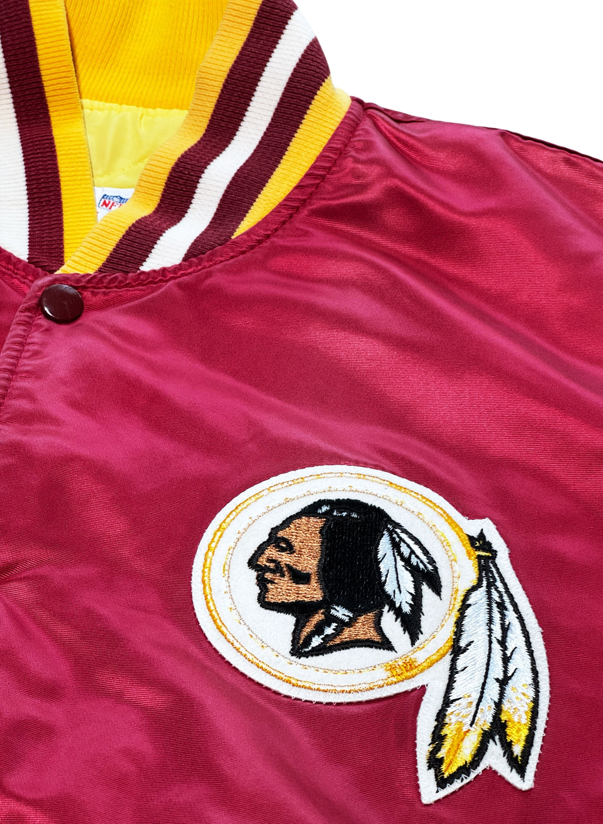 (SUP-809) STARTER NFL REDSKINS "FADE" NYLON STADIUM JACKET - XL - MADE IN U.S.A.