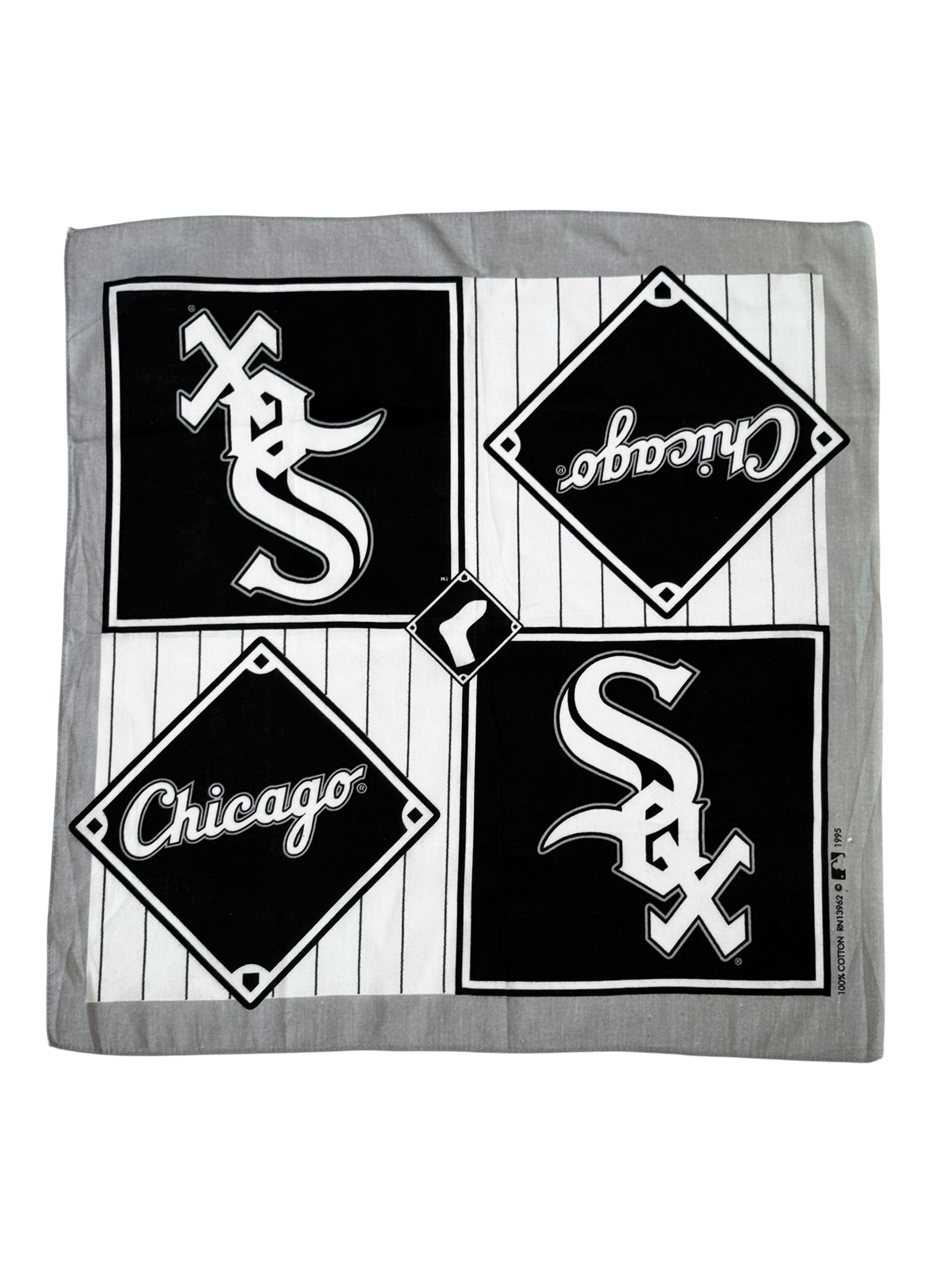 SUP-713) VINTAGE 1995 MLB CHICAGO WHITE SOX BANDANA – WOODBLOCK