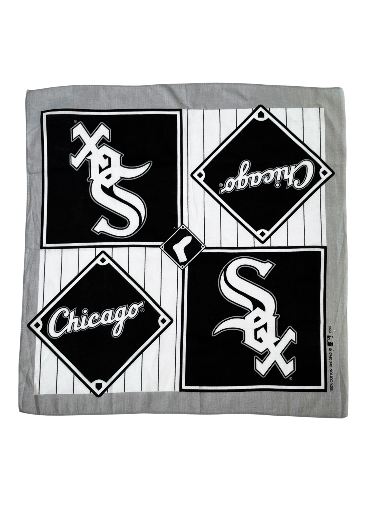 (SUP-713) VINTAGE 1995 MLB CHICAGO WHITE SOX BANDANA