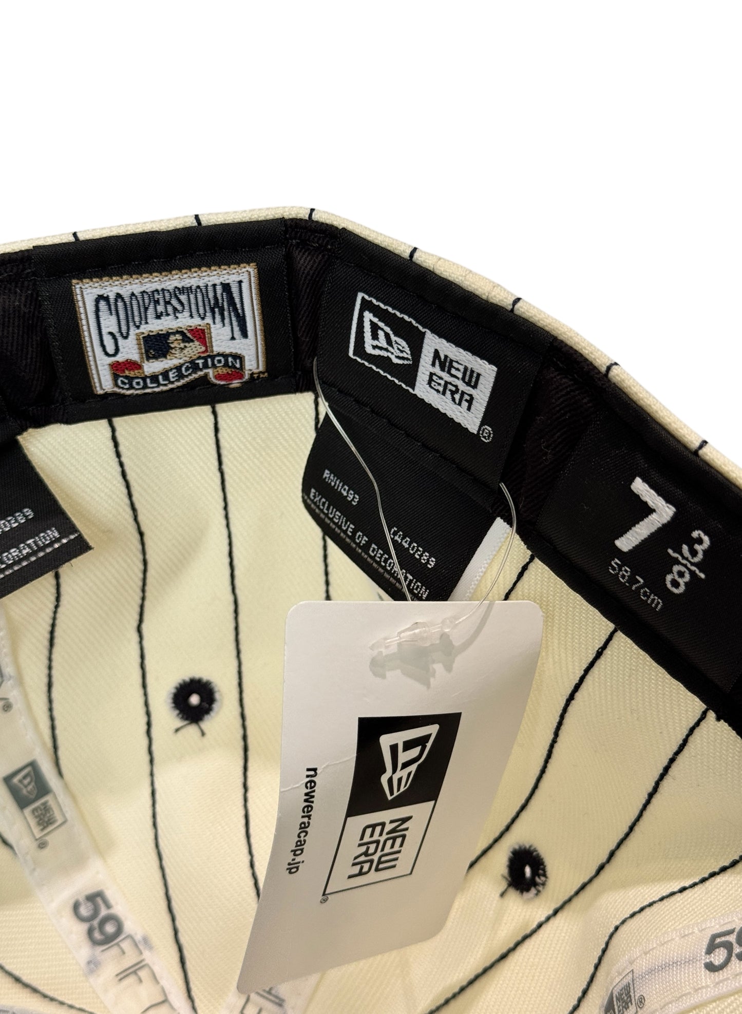 (SUP-516) NEWERA NEW YORK YANKEES PINSTRIPE RC 59FIFTY CAP