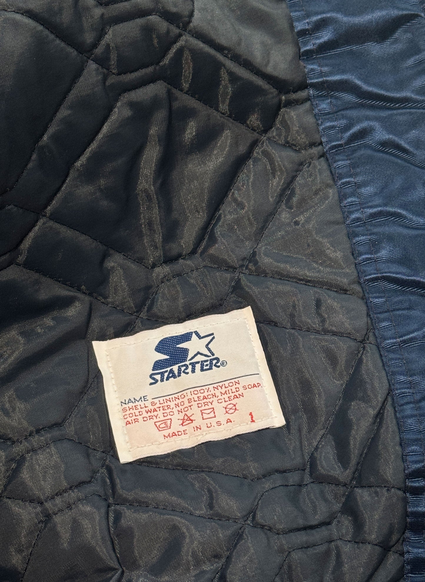 (SUP-544) STARTER NEW YORK YANKEES NYLON STADIUM JACKET - MADE IN U.S.A.