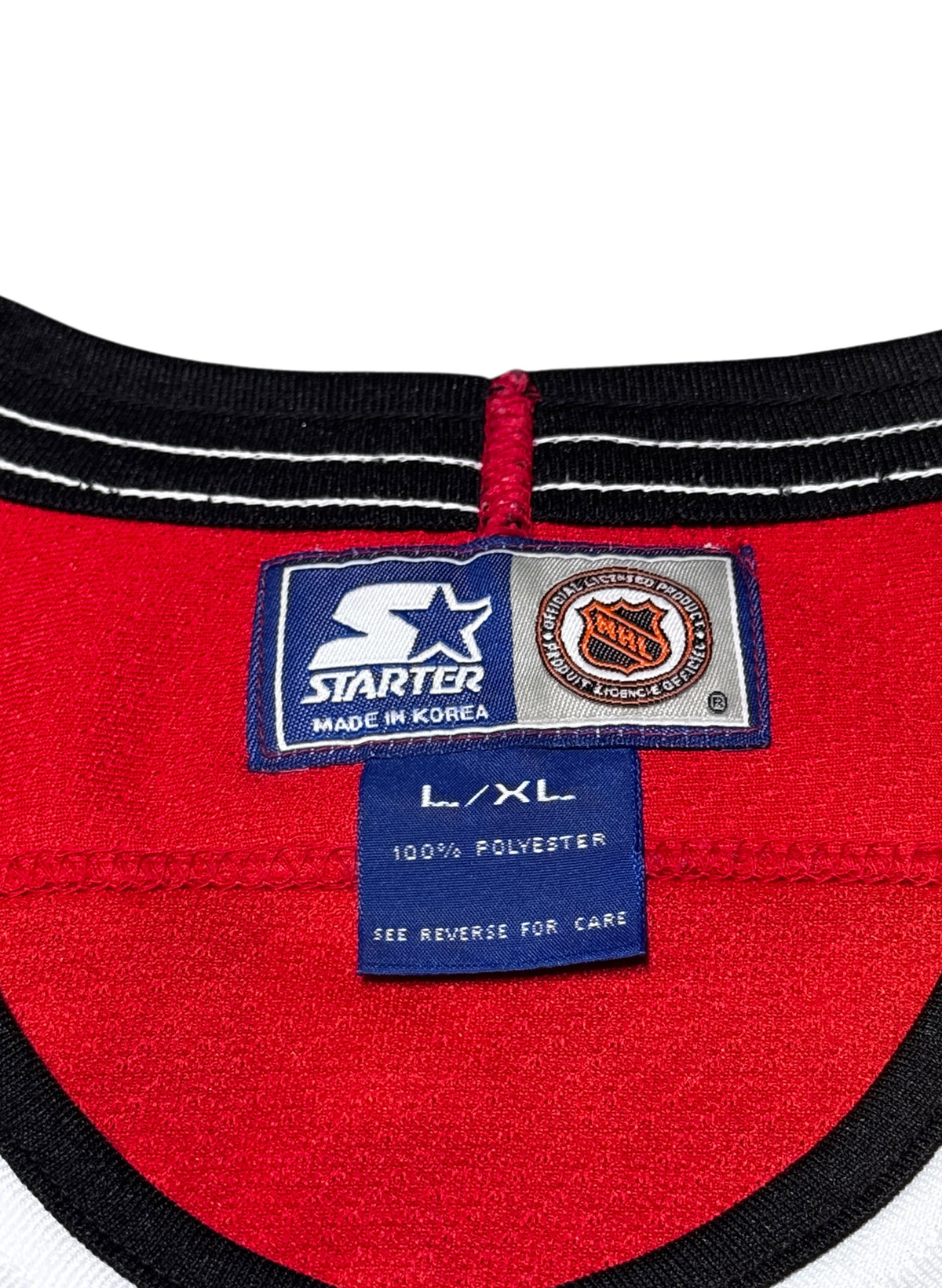(SUP-820) STARTER NHL CHICAGO BLACKHAWKS MESH HOCKEY SHIRT - L/XL
