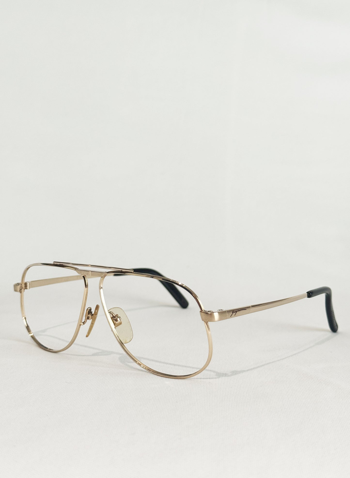 (SUP-539) 90s VINTAGE TEARDROP GOLD GLASSES - Nikon GIUGIARO (レンズなし)