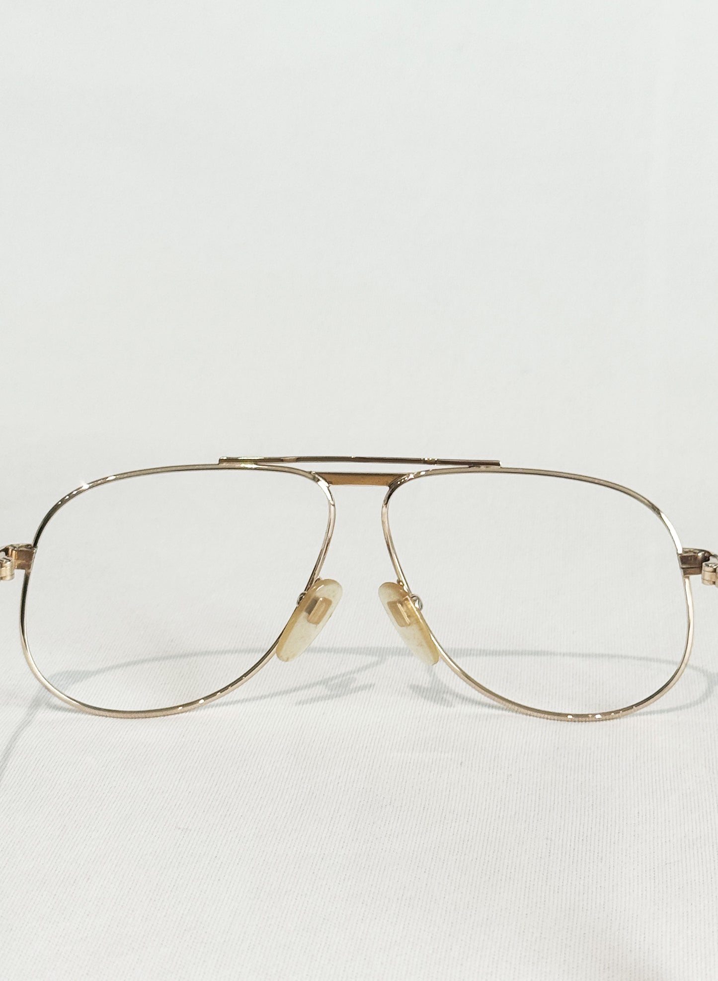 (SUP-539) 90s VINTAGE TEARDROP GOLD GLASSES - Nikon GIUGIARO (レンズなし)