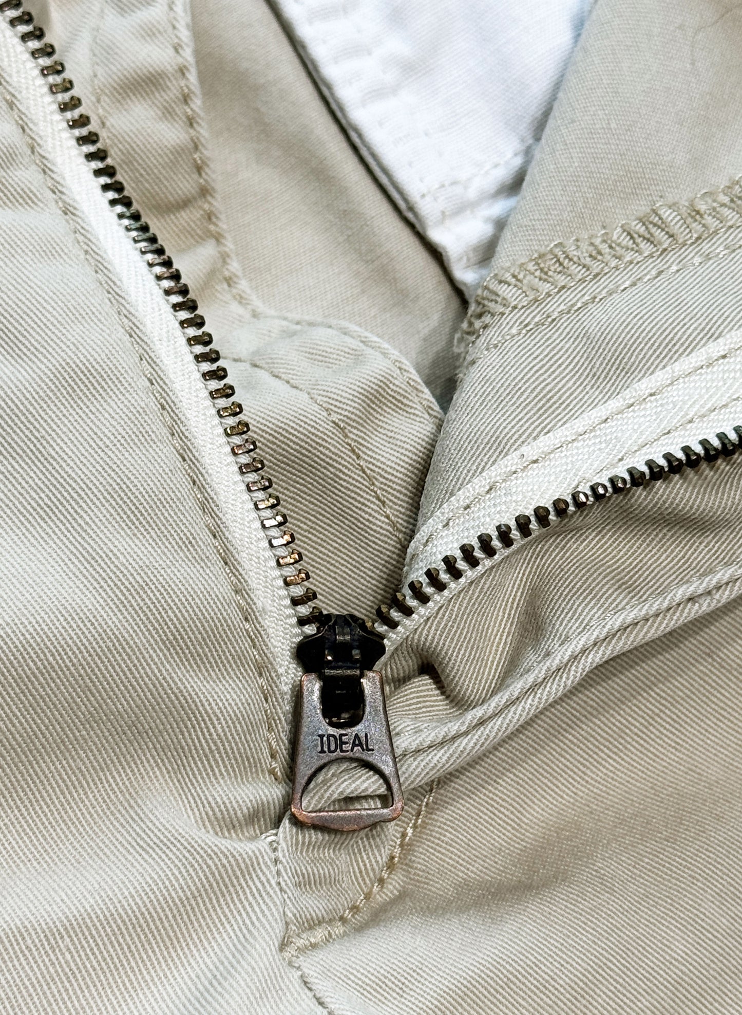 (SUP-661) Polo Ralph Lauren CHINO SHORTS - W33