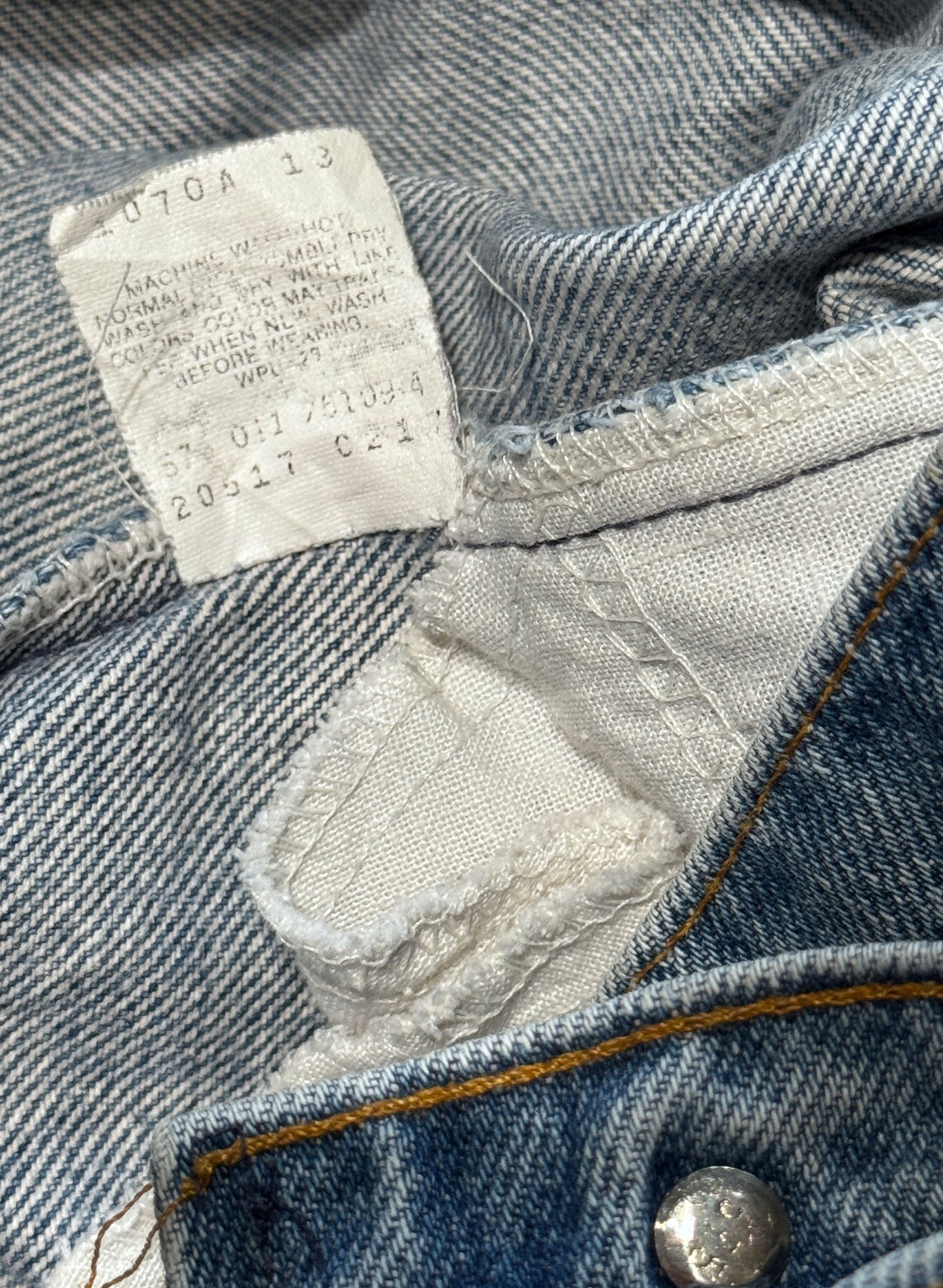 (SUP-636) 90s LEVI'S 517 BOOT CUT "ORANGE TAB" - MADE IN U.S.A.