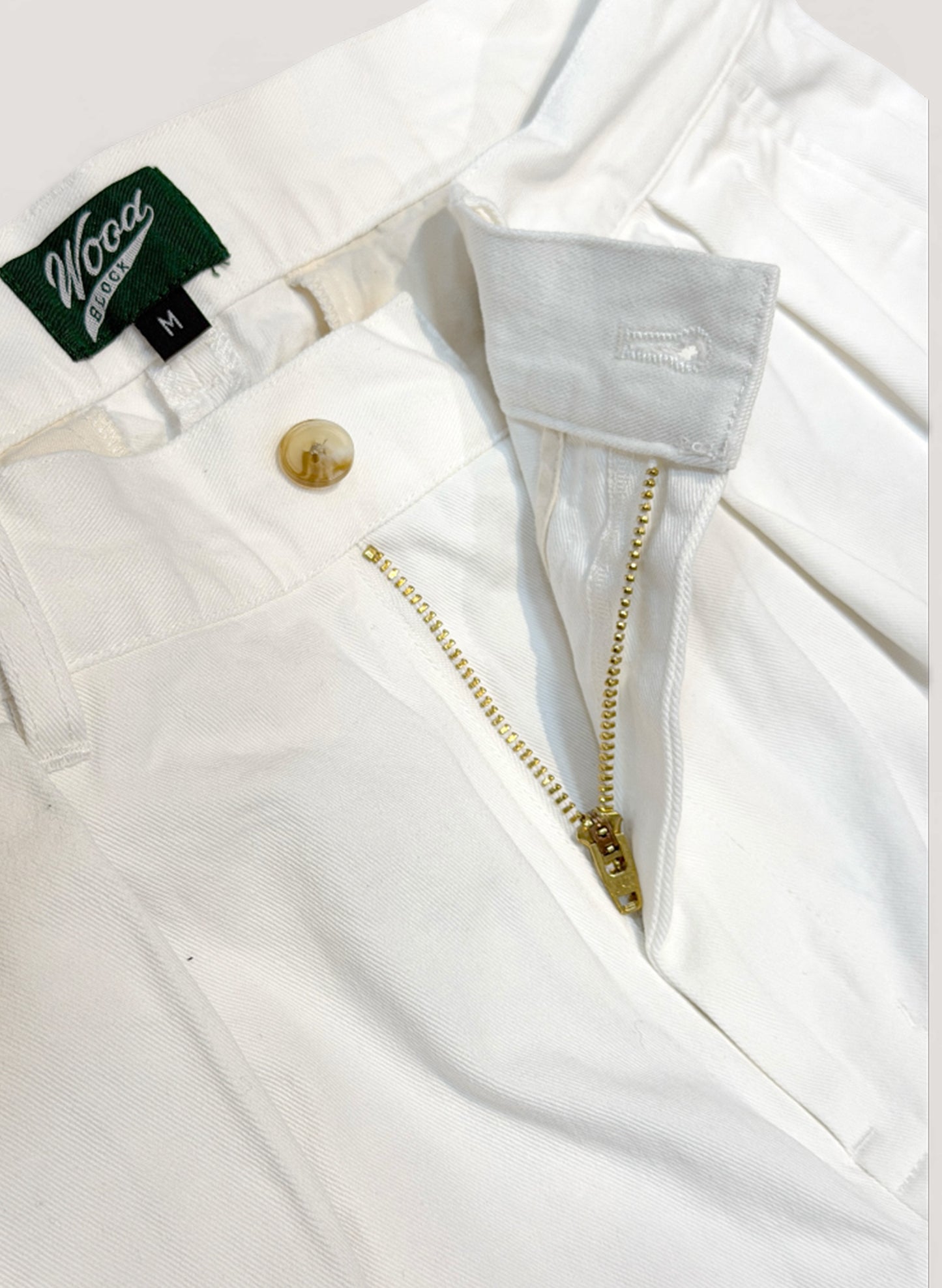 WOODBLOCK 2TUCK CHINO TROUSERS WHITE (WB-CL-001)