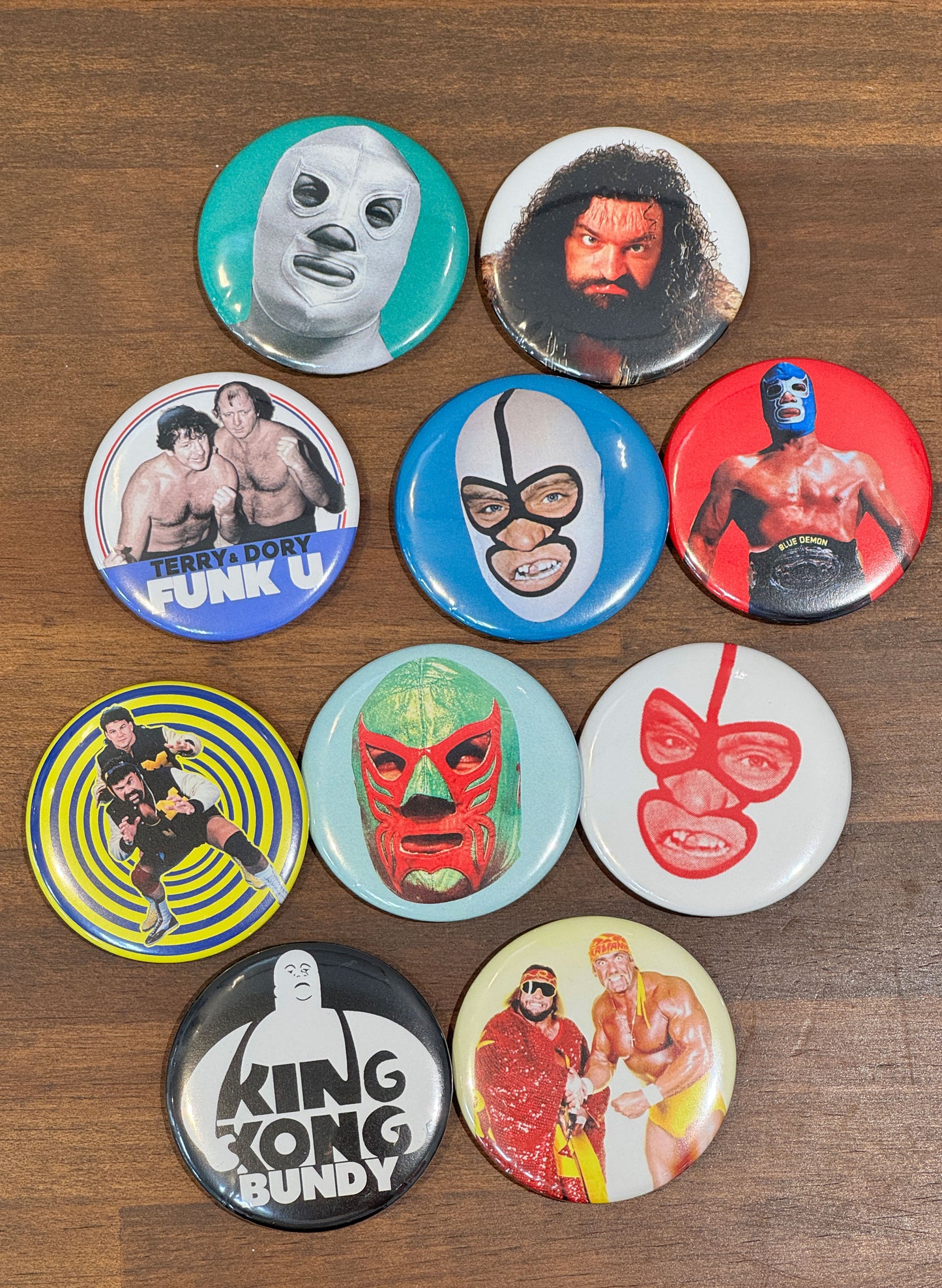 (SUP-445) PROFESSIONAL WRESTLING PINBACK BUTTON BADGE - 58mm