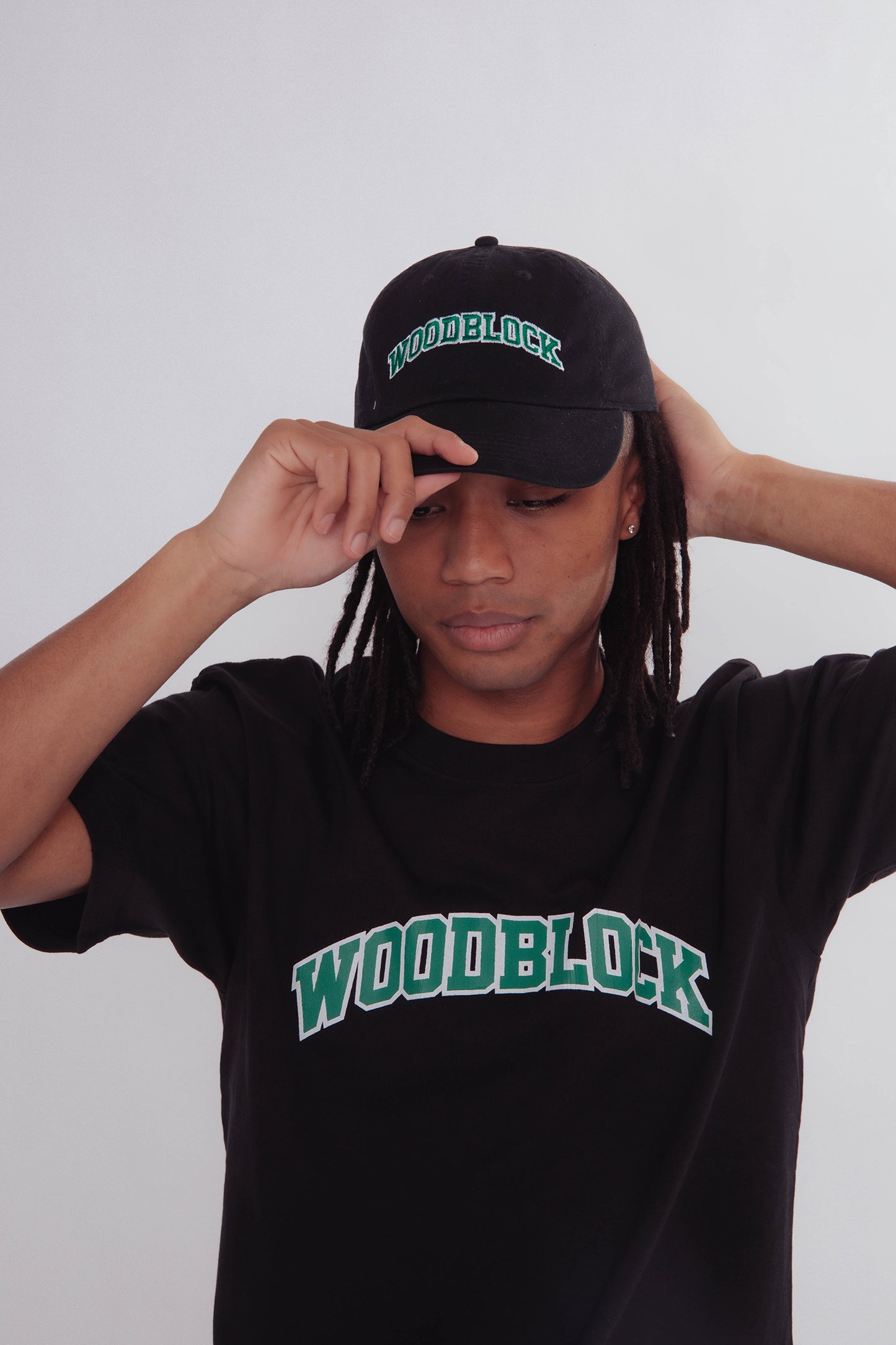 WOODBLOCK ARCH LOGO CAP BLACK