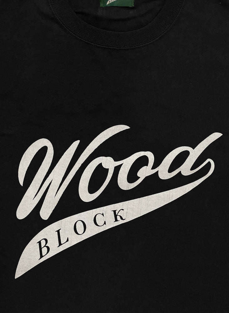 WOODBLOCK SCRIPT LOGO TEE