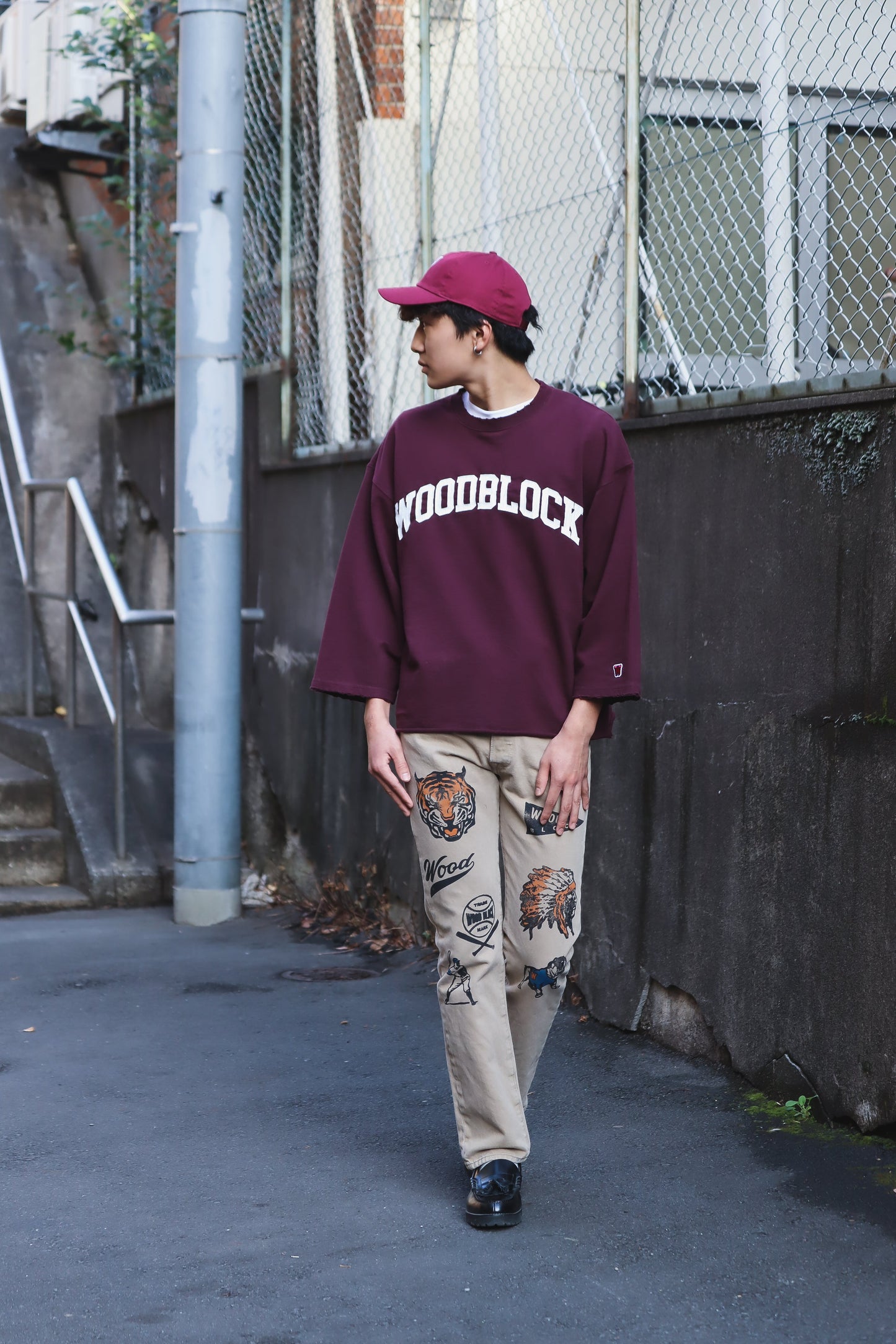 WOODBLOCK CUT OFF CREW NECK(23SS-006-BORDEAUX)